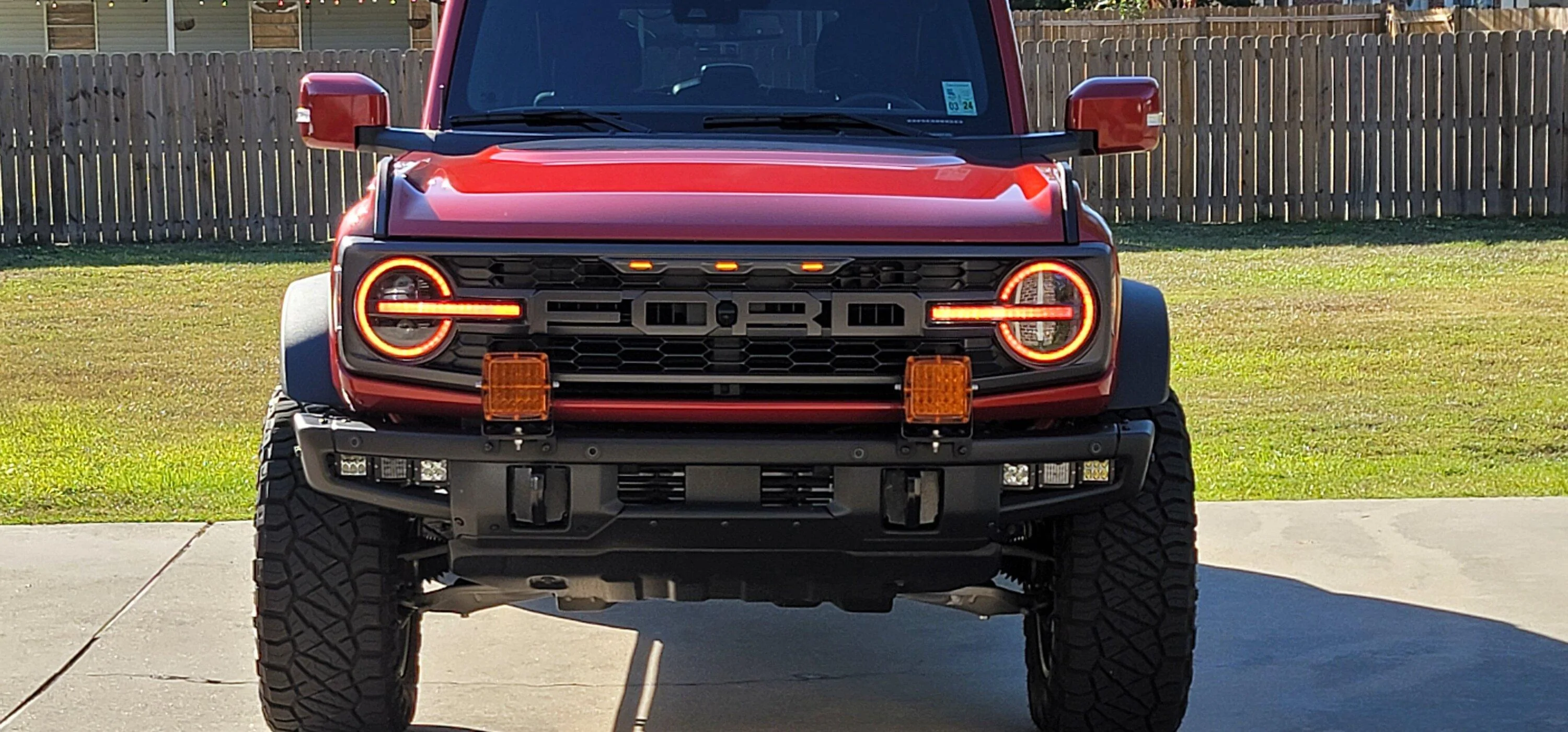 Ford Bronco Anyone running 2 lights on the front bumper? 20231020_162419
