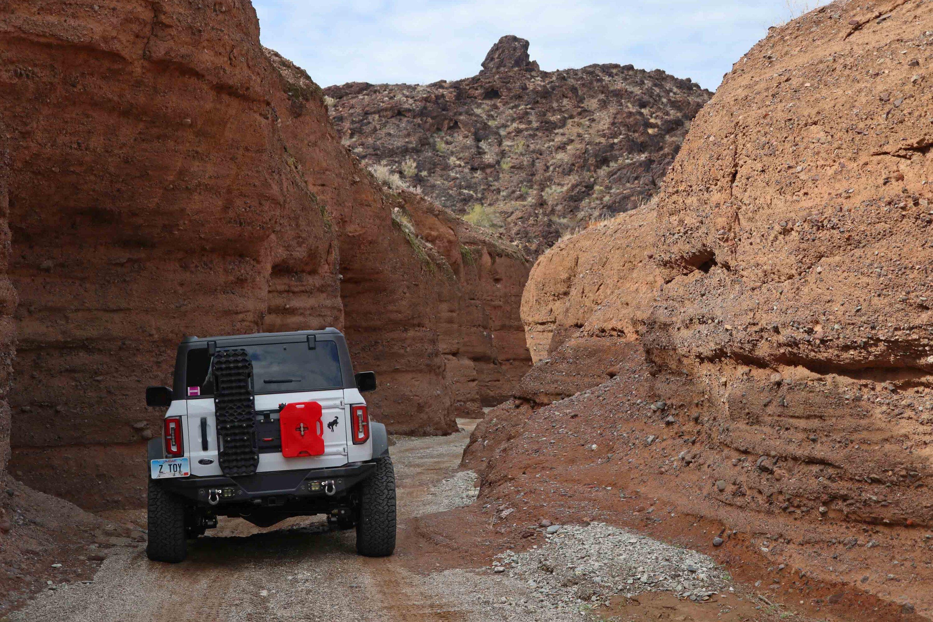 Ford Bronco Bronco Team 2 door. Trail 1