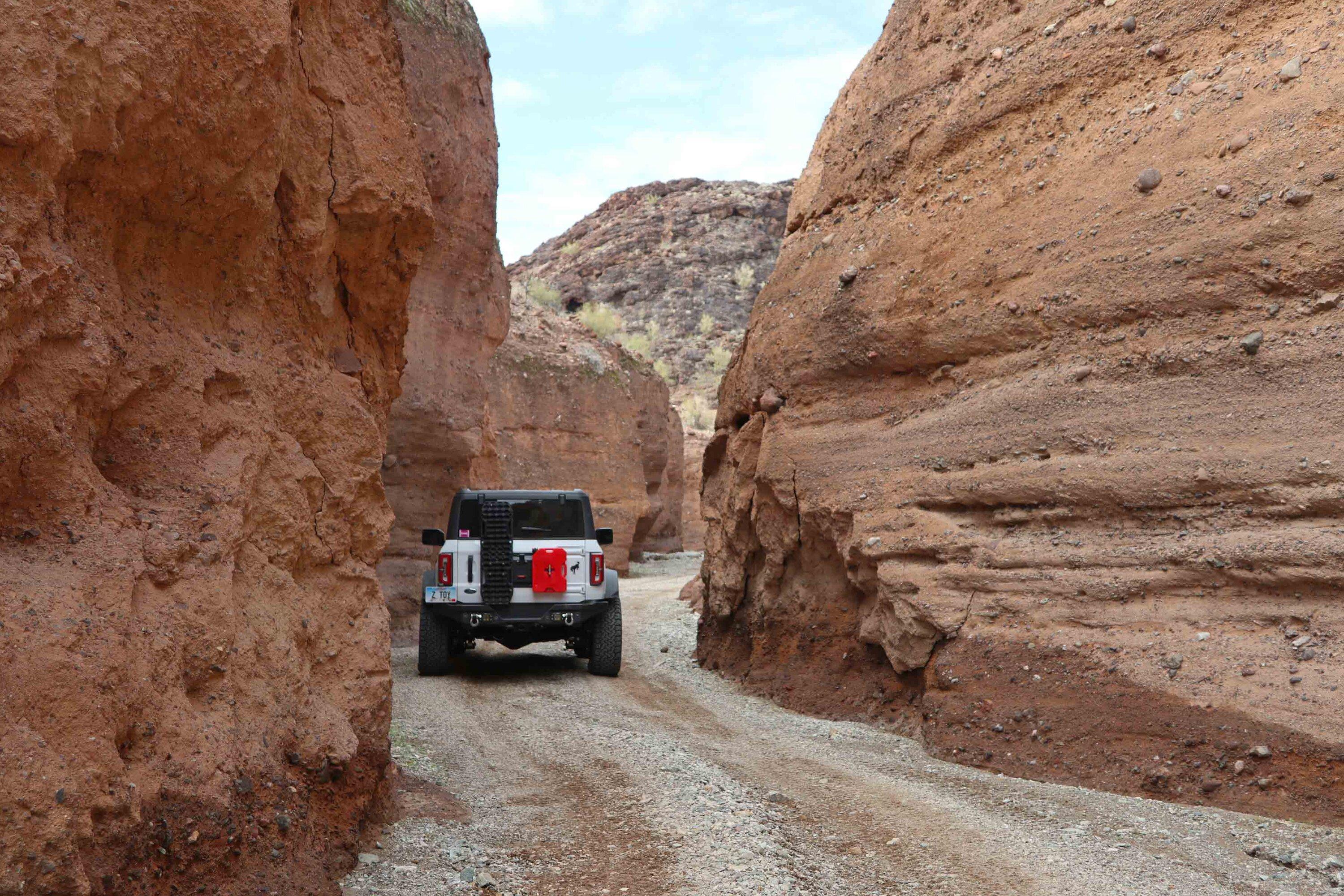 Ford Bronco Bronco Team 2 door. Trail 3