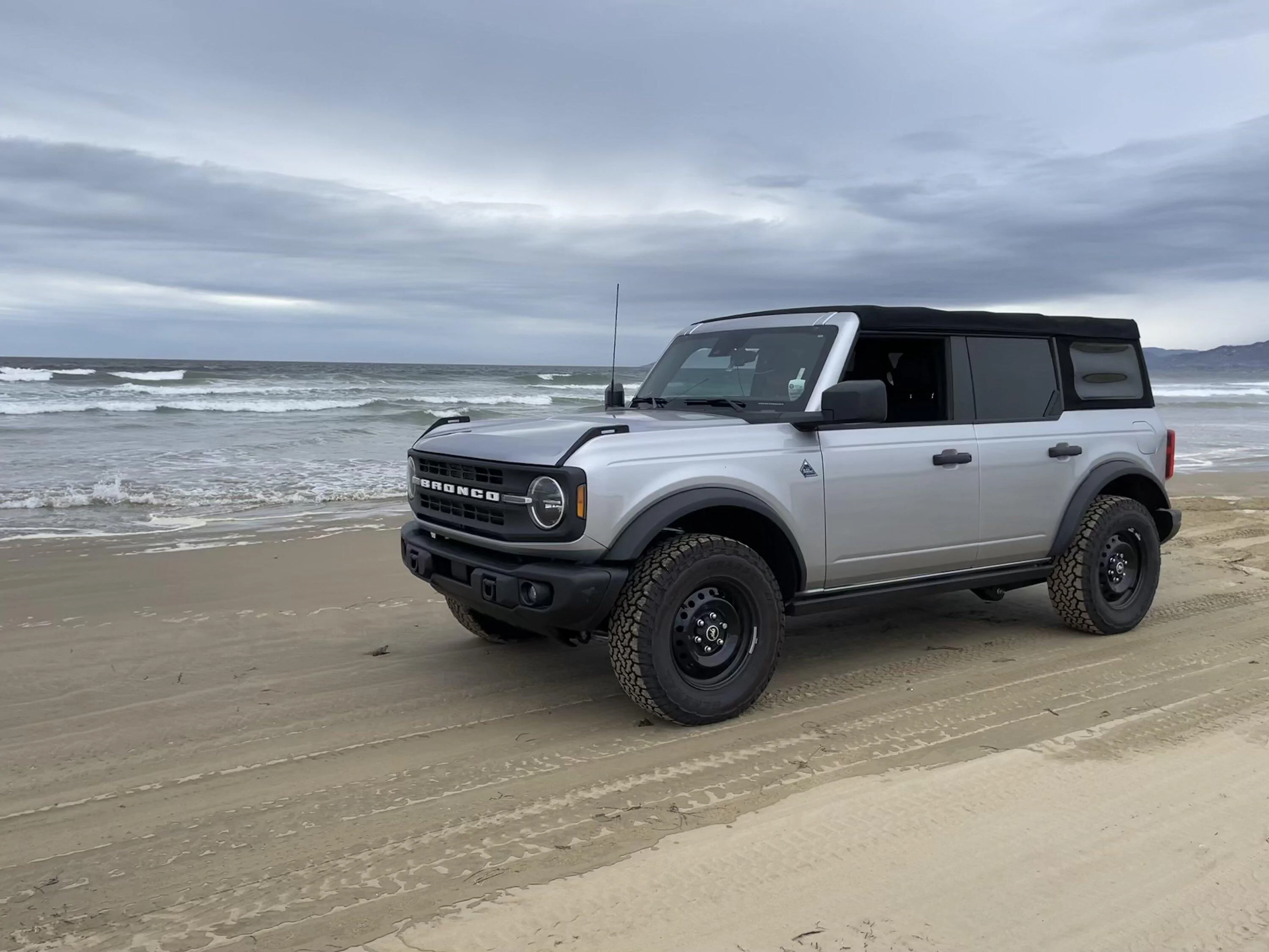 Ford Bronco Ultimate Black Diamond Non-Sasquatch pics thread IMG_2065