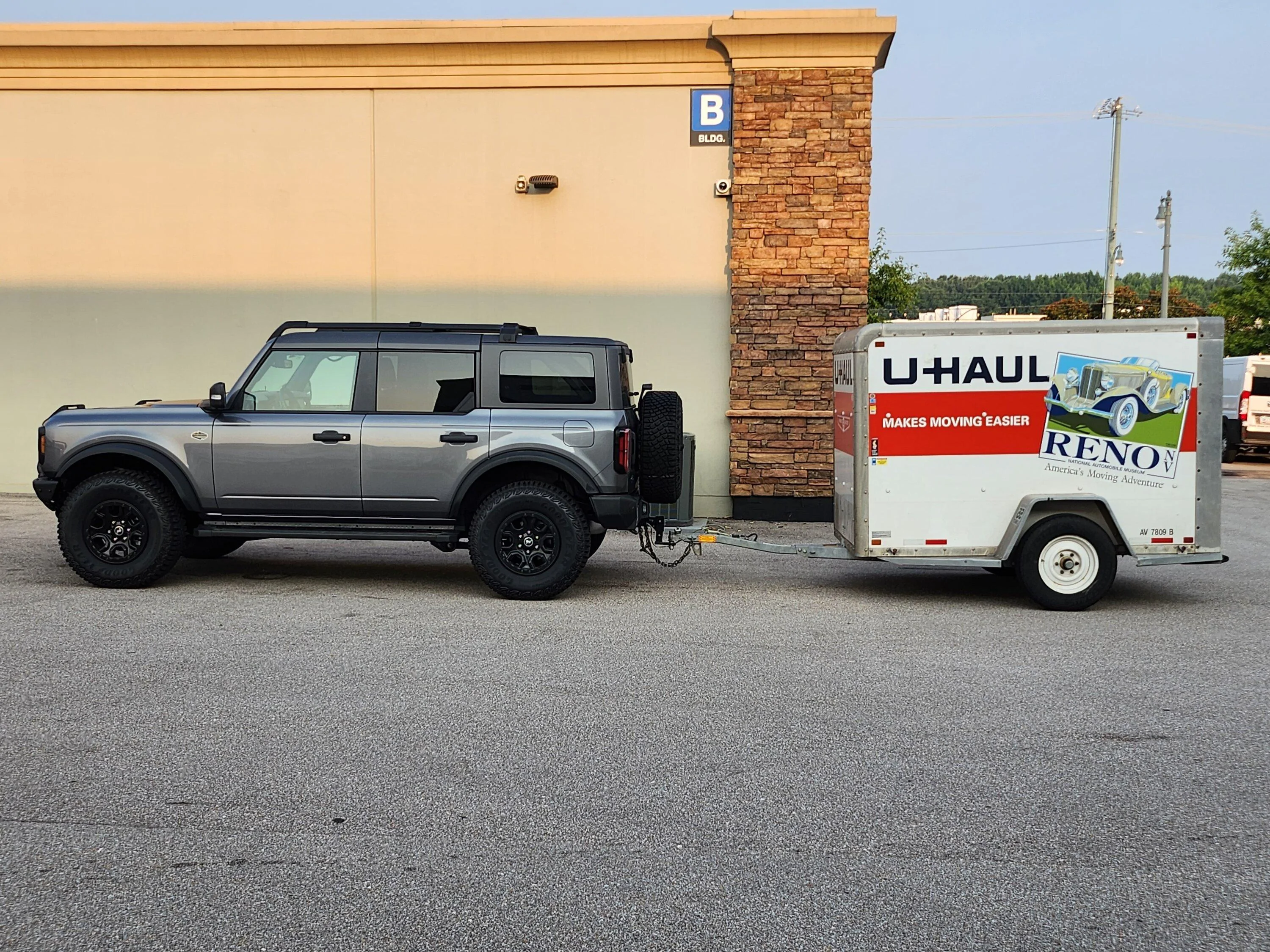 Ford Bronco U-Haul trailer hitch drop 20230717_071006