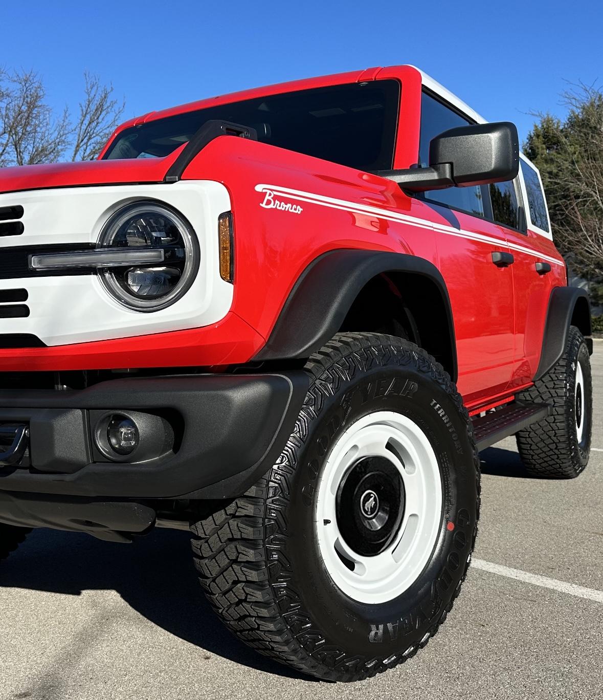 Ford Bronco HERITAGE EDITION Bronco Club IMG_7283