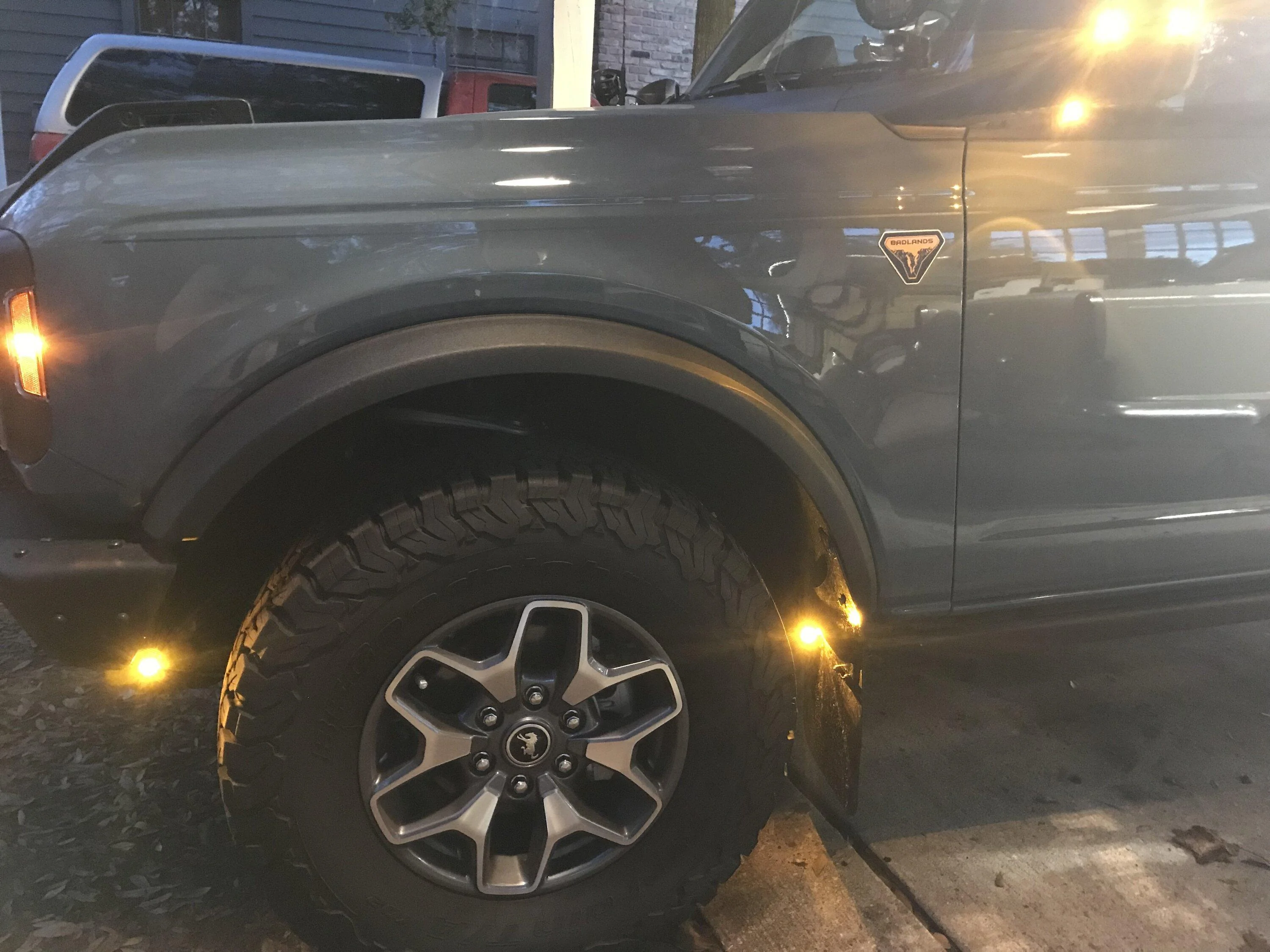 Ford Bronco Side mirrors turn indicators is it a Lux package item? 2475AE51-036F-4C4F-B91D-A57D55DA9C7C