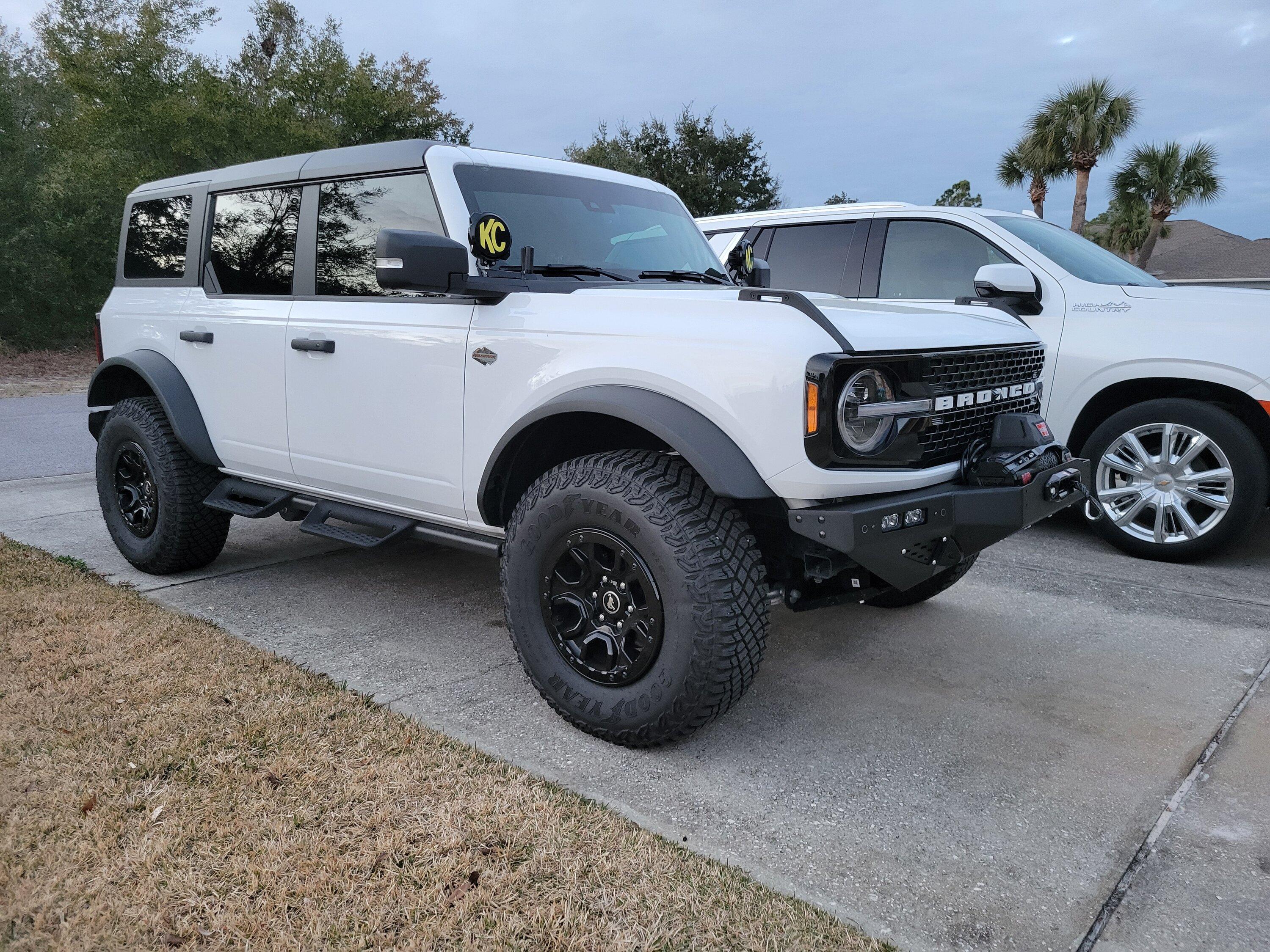 Ford Bronco Stubby front bumpers.  Let’s see ‘em! 20240209_172734