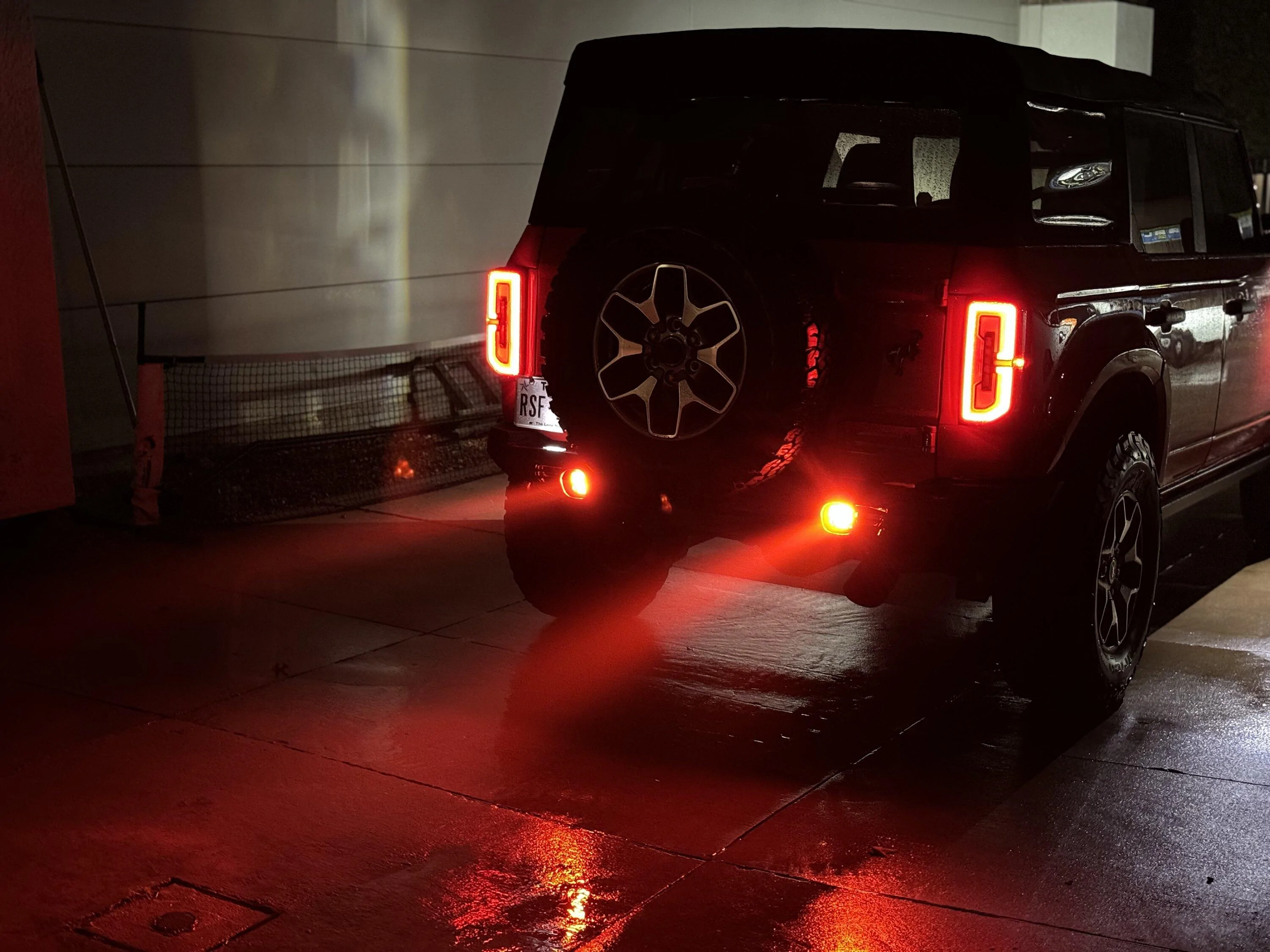 Ford Bronco Show Us Your Reverse / Rear Chase Lights! IMG_0419