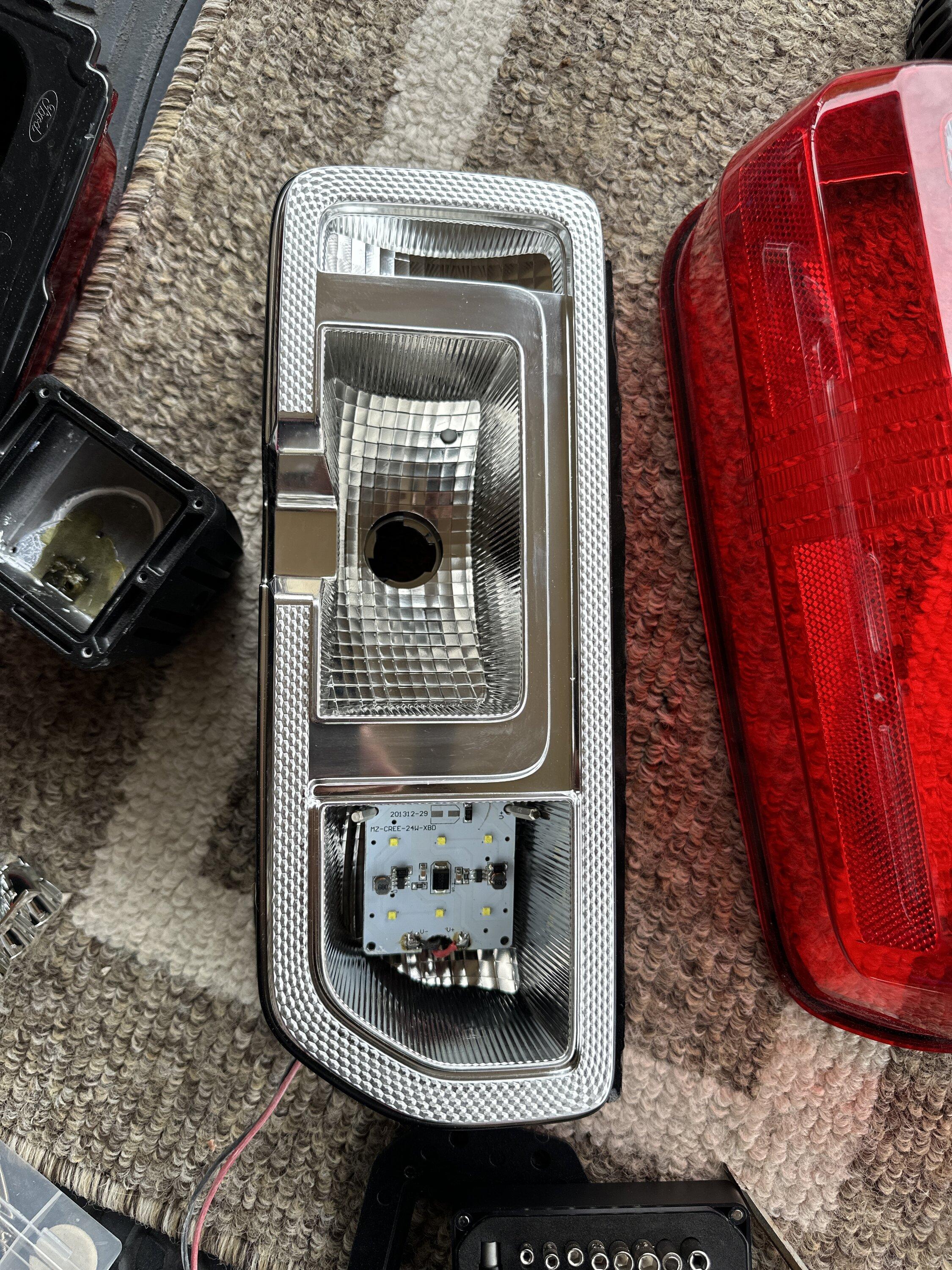 Ford Bronco Base tail-lights, led reverse bulbs. IMG_4658
