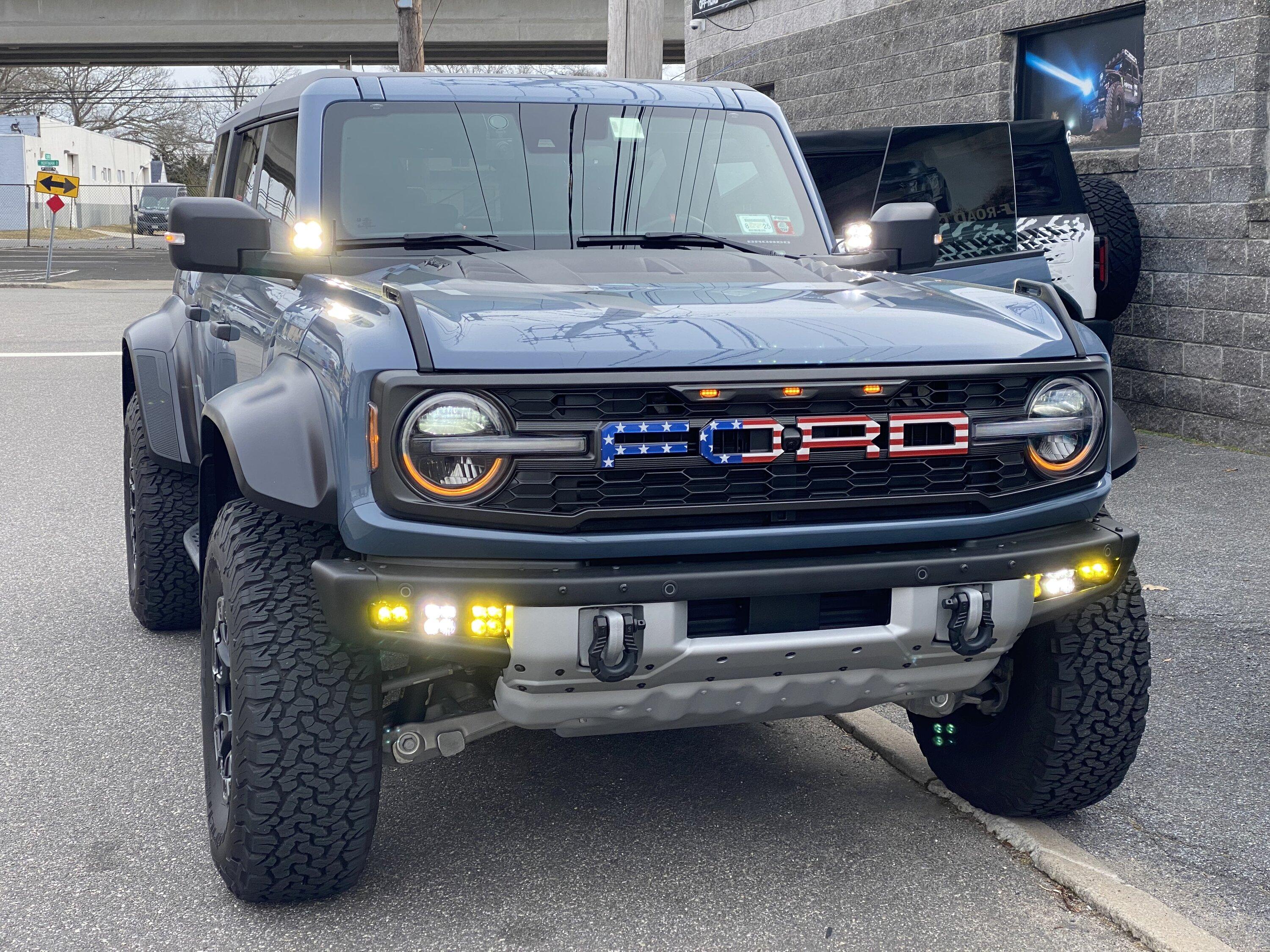 Ford Bronco New Lights Installed by 4x4TruckLEDs.com IMG_8519