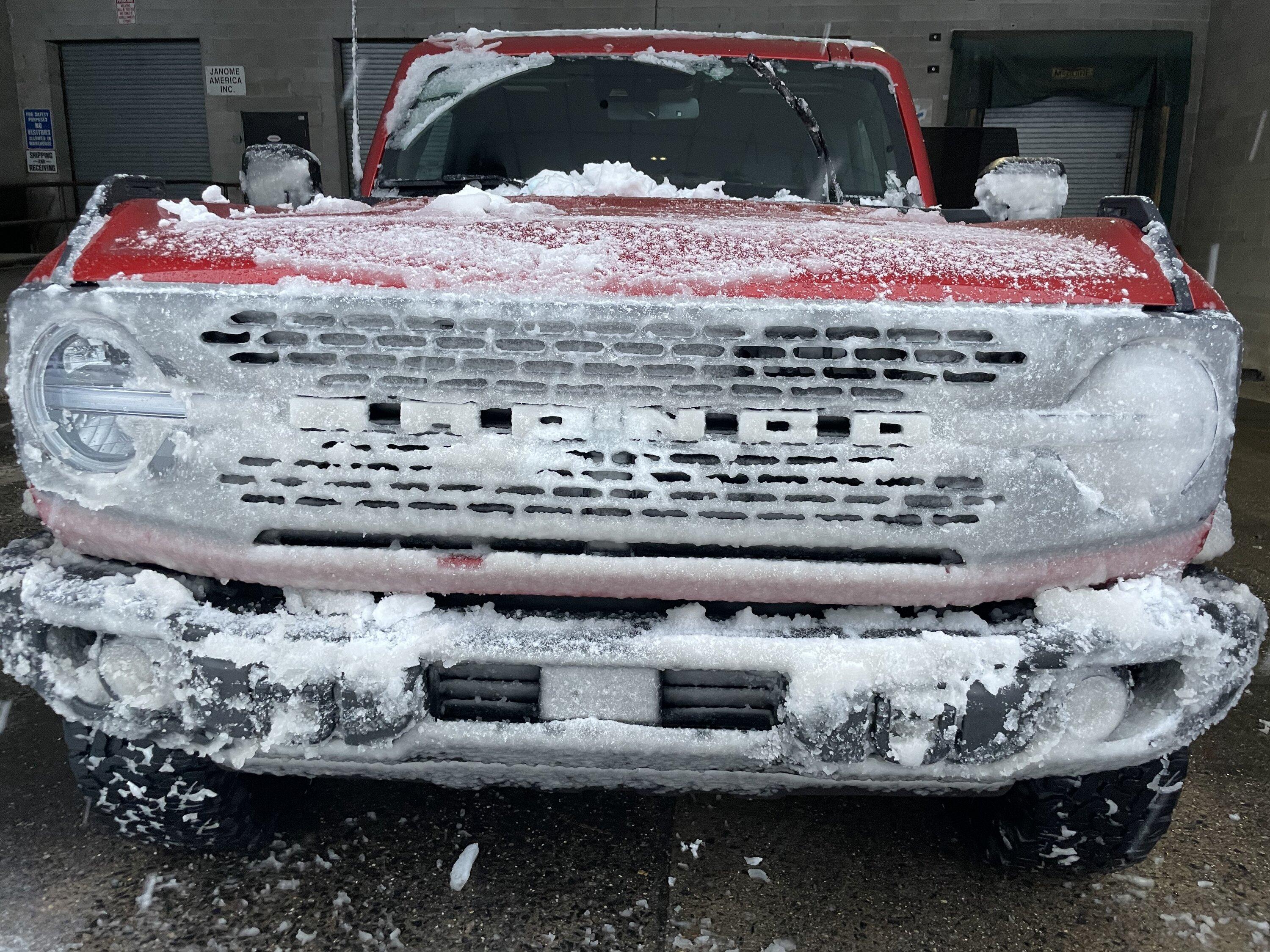 Ford Bronco snow storm.. nice and cosy 8899A09D-37F2-40BA-9BDC-F597B055626F