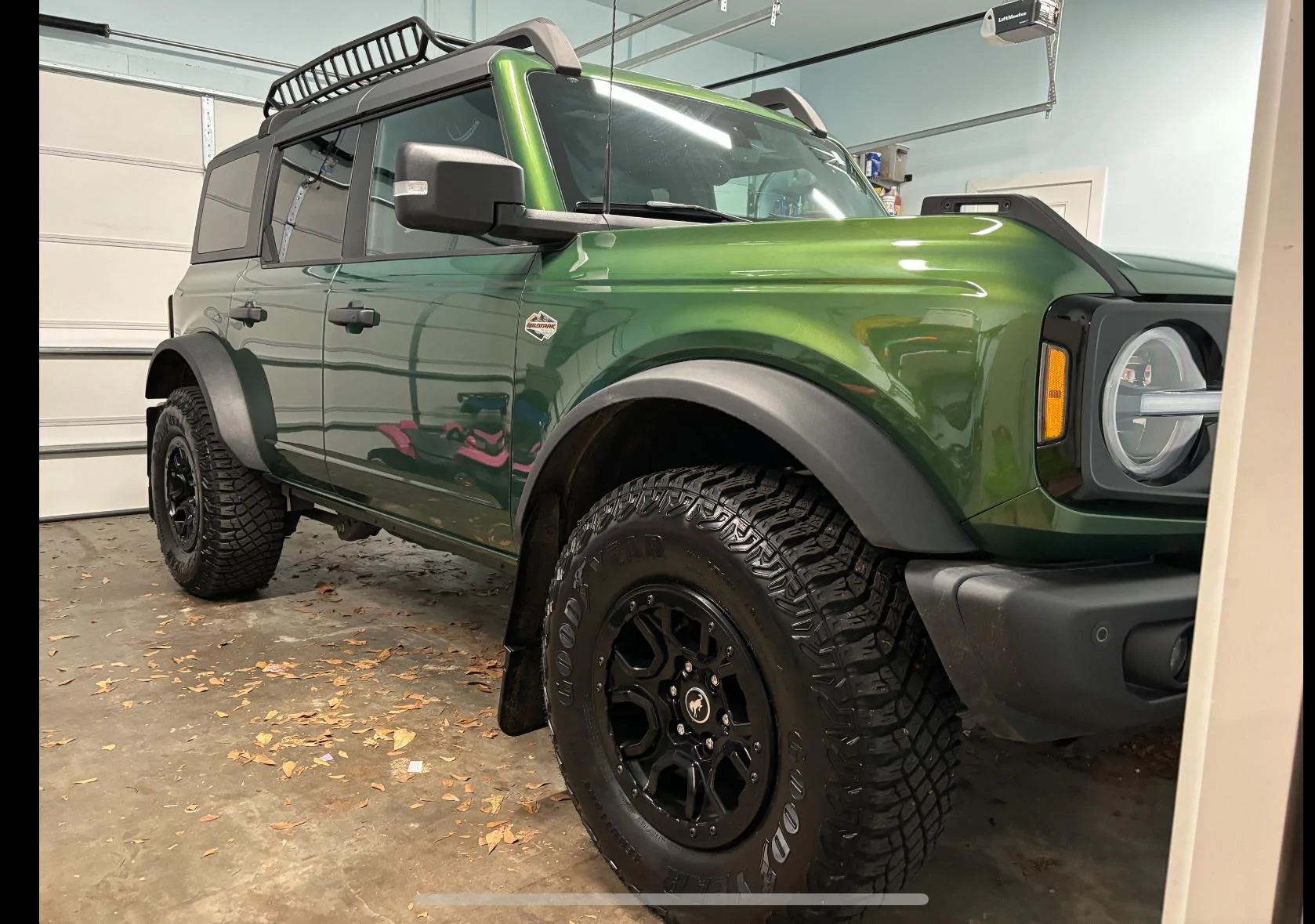 Ford Bronco ERUPTION GREEN Bronco Club IMG_0564