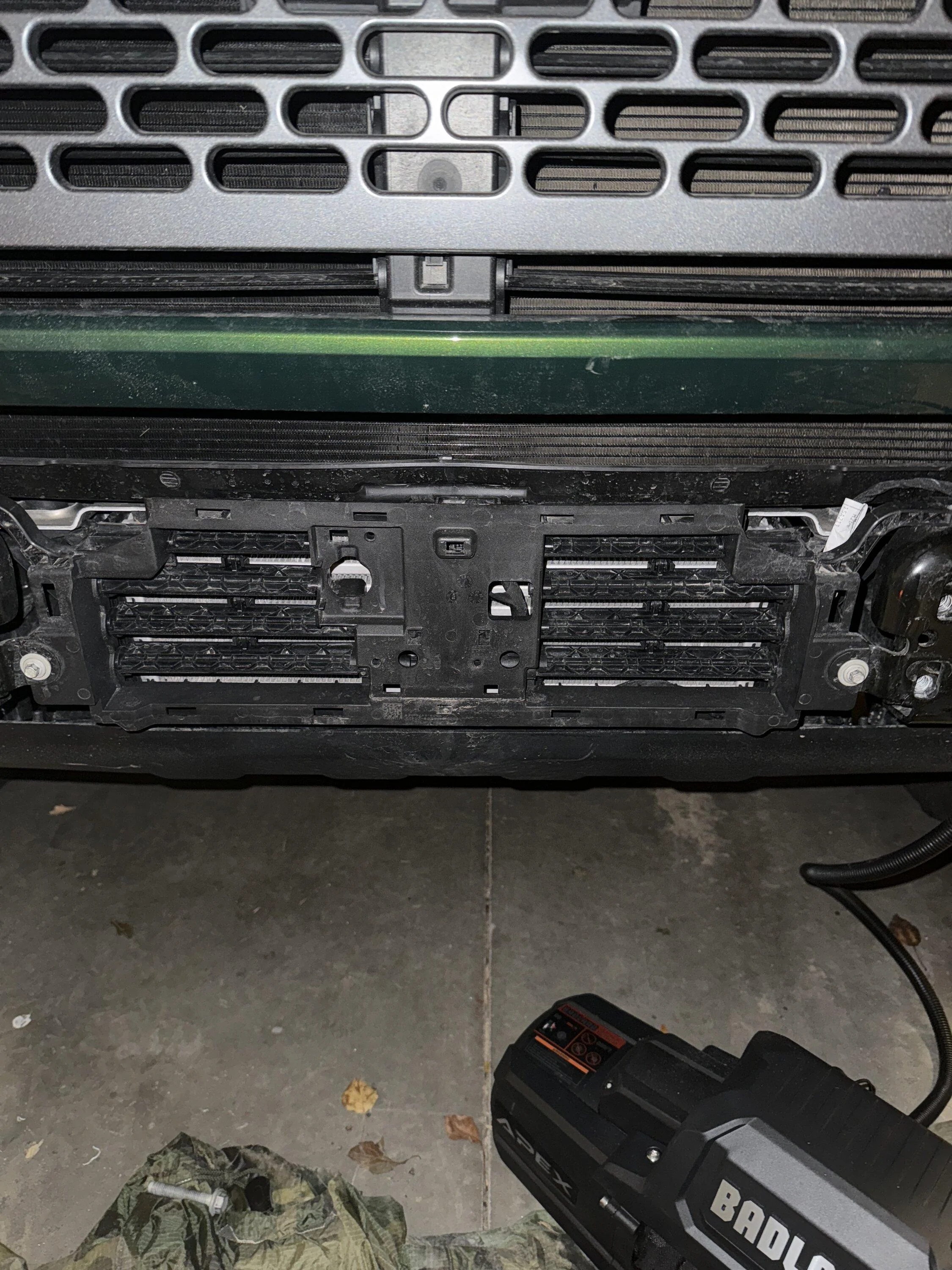 Ford Bronco Lux wiring without the package imag