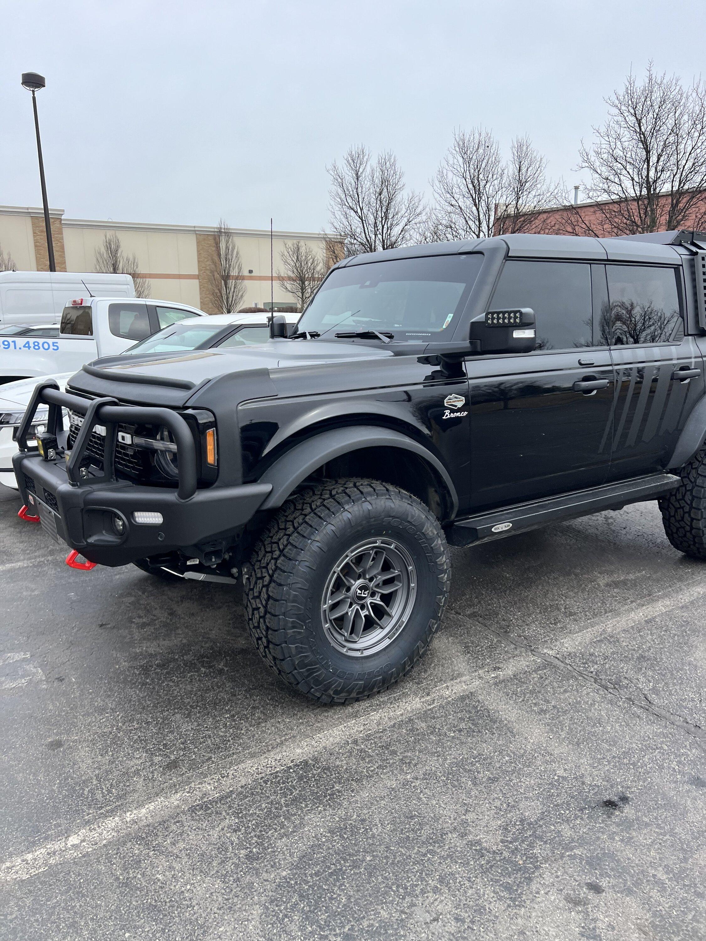Ford Bronco Show us your installed wheel / tire upgrades here! (Pics) IMG_0654