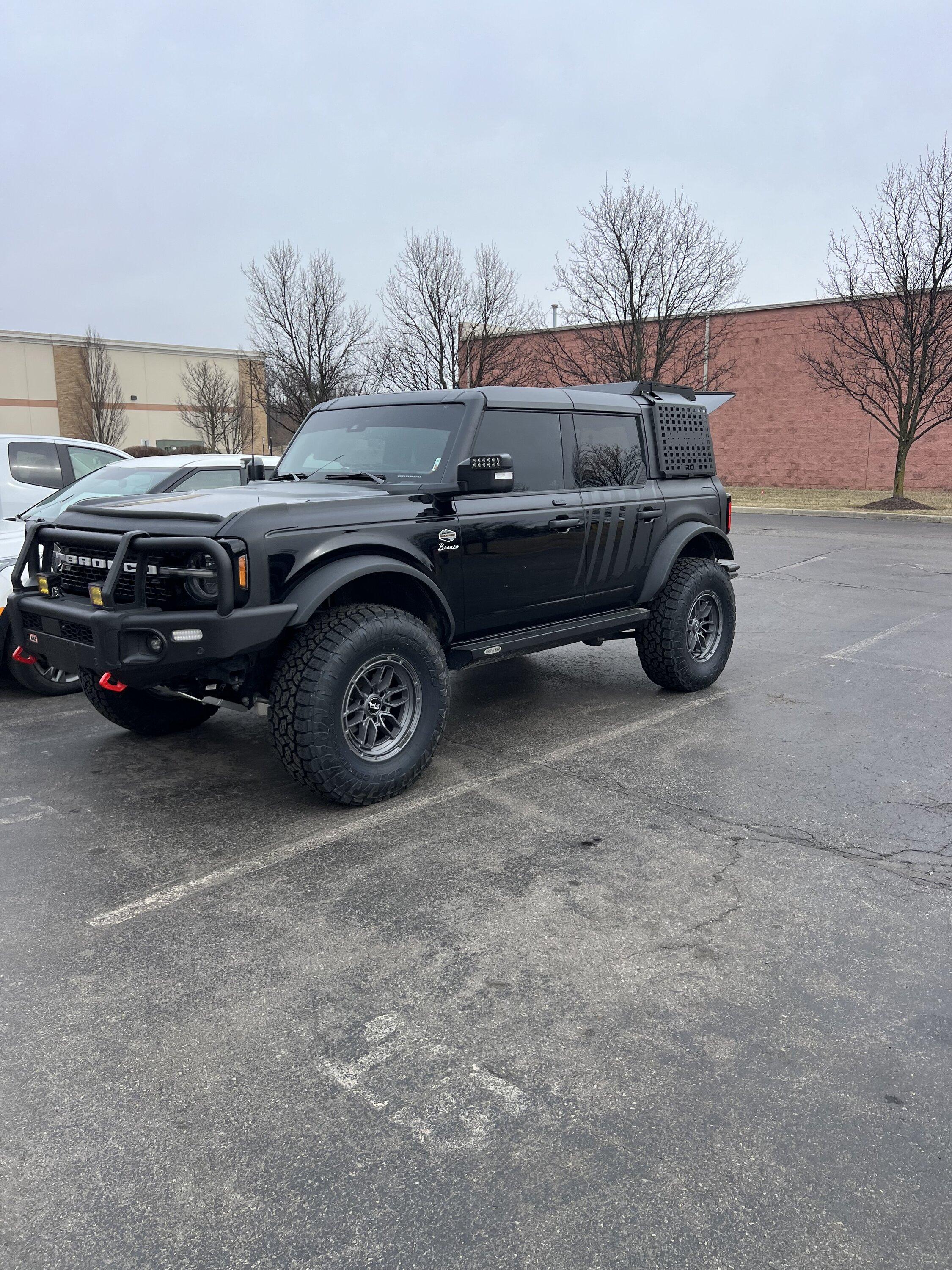 Ford Bronco Show us your installed wheel / tire upgrades here! (Pics) IMG_0653