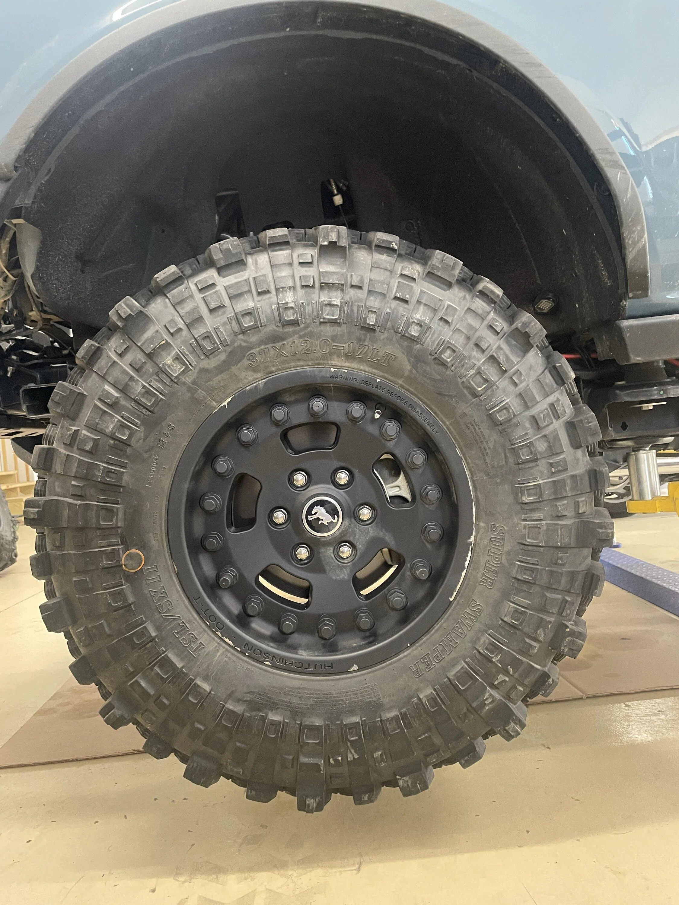 Ford Bronco Show us your installed wheel / tire upgrades here! (Pics) IMG_1827