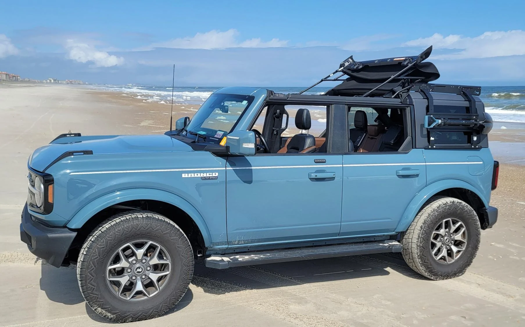 Ford Bronco Skyrider retractable roof? 20231013_130658
