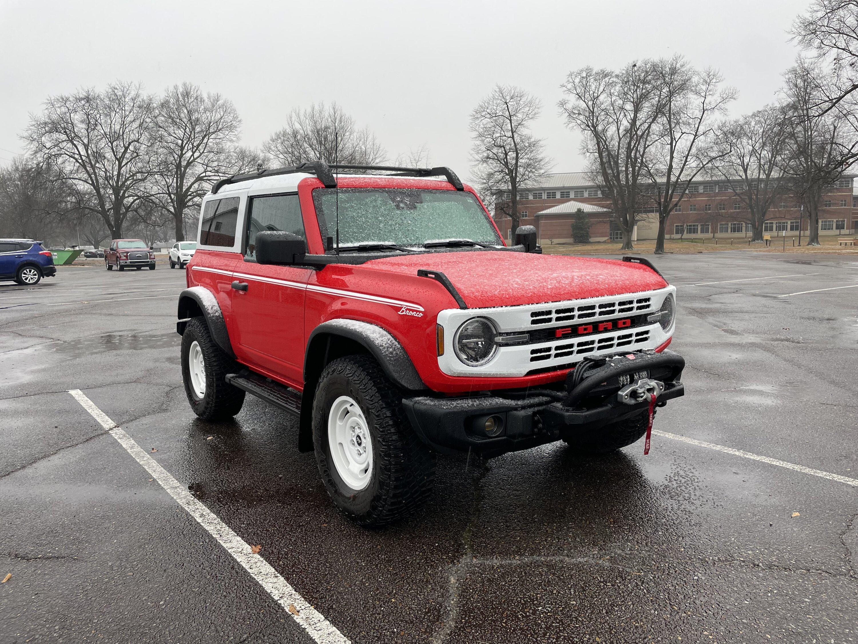 Ford Bronco HERITAGE EDITION Bronco Club IMG_4738