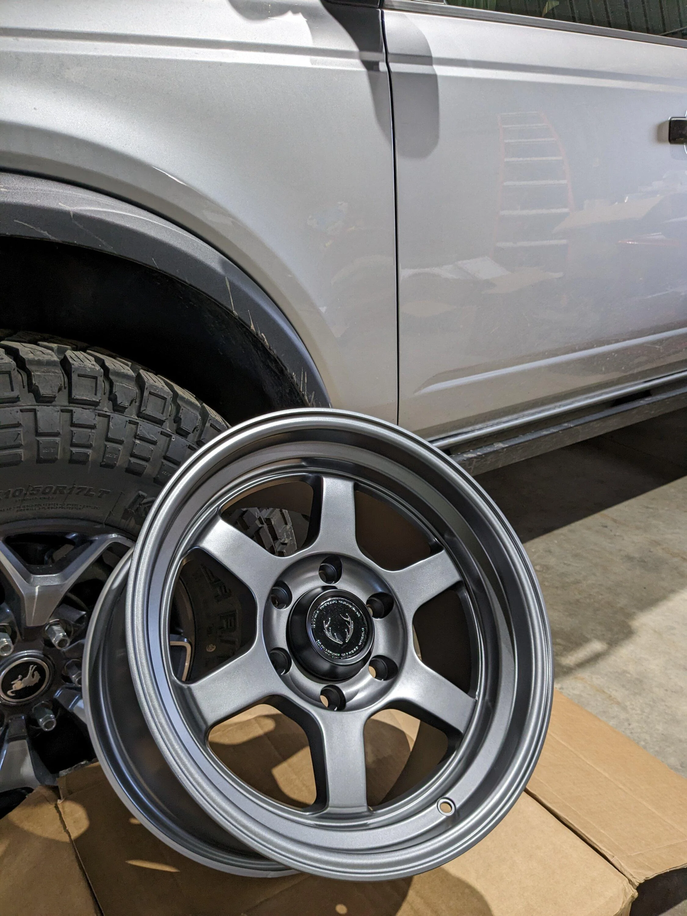 Ford Bronco Show me your Gray Wheels PXL_20230316_204102247