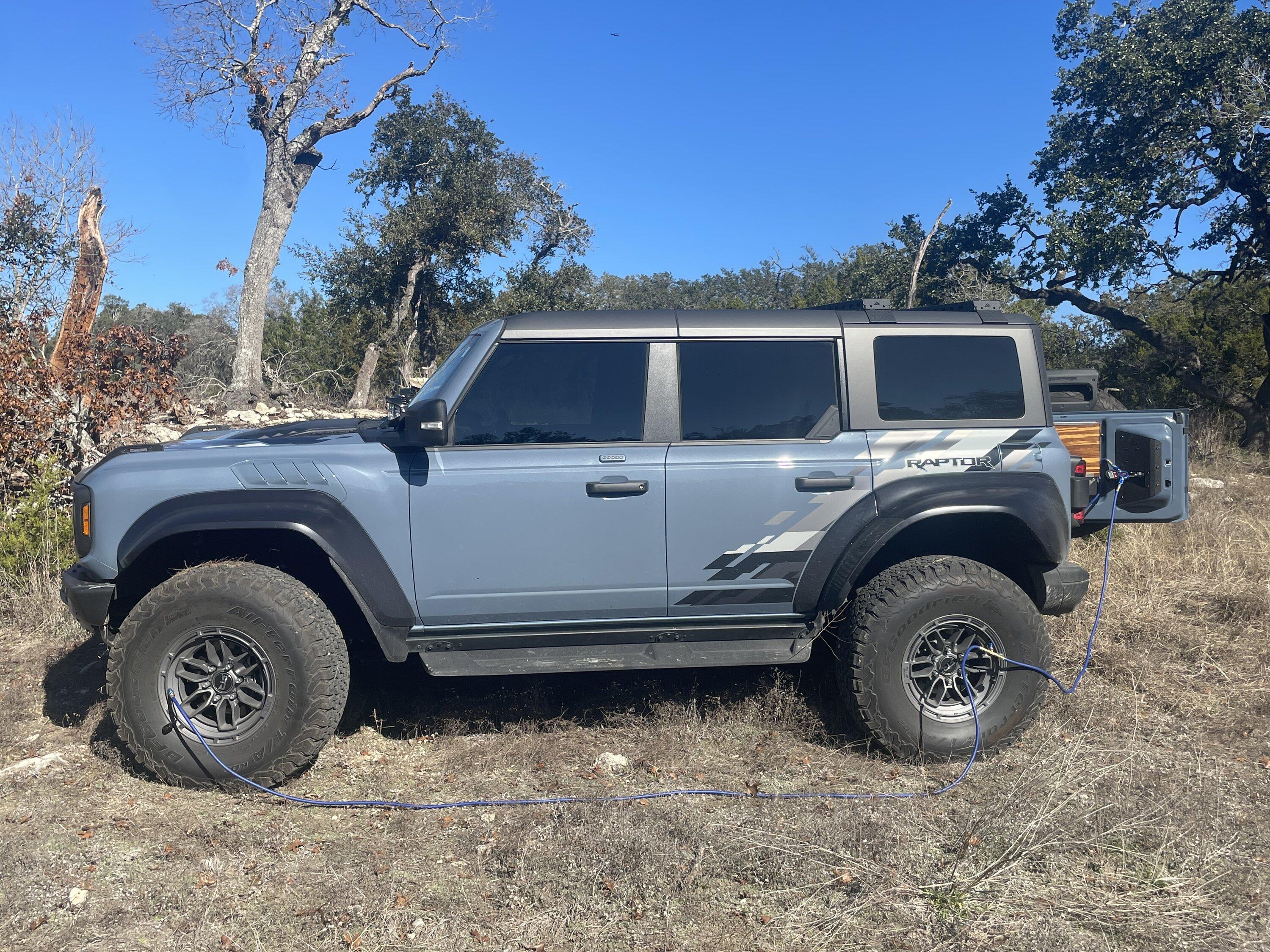 Ford Bronco Show me your Gray Wheels 1708485886420