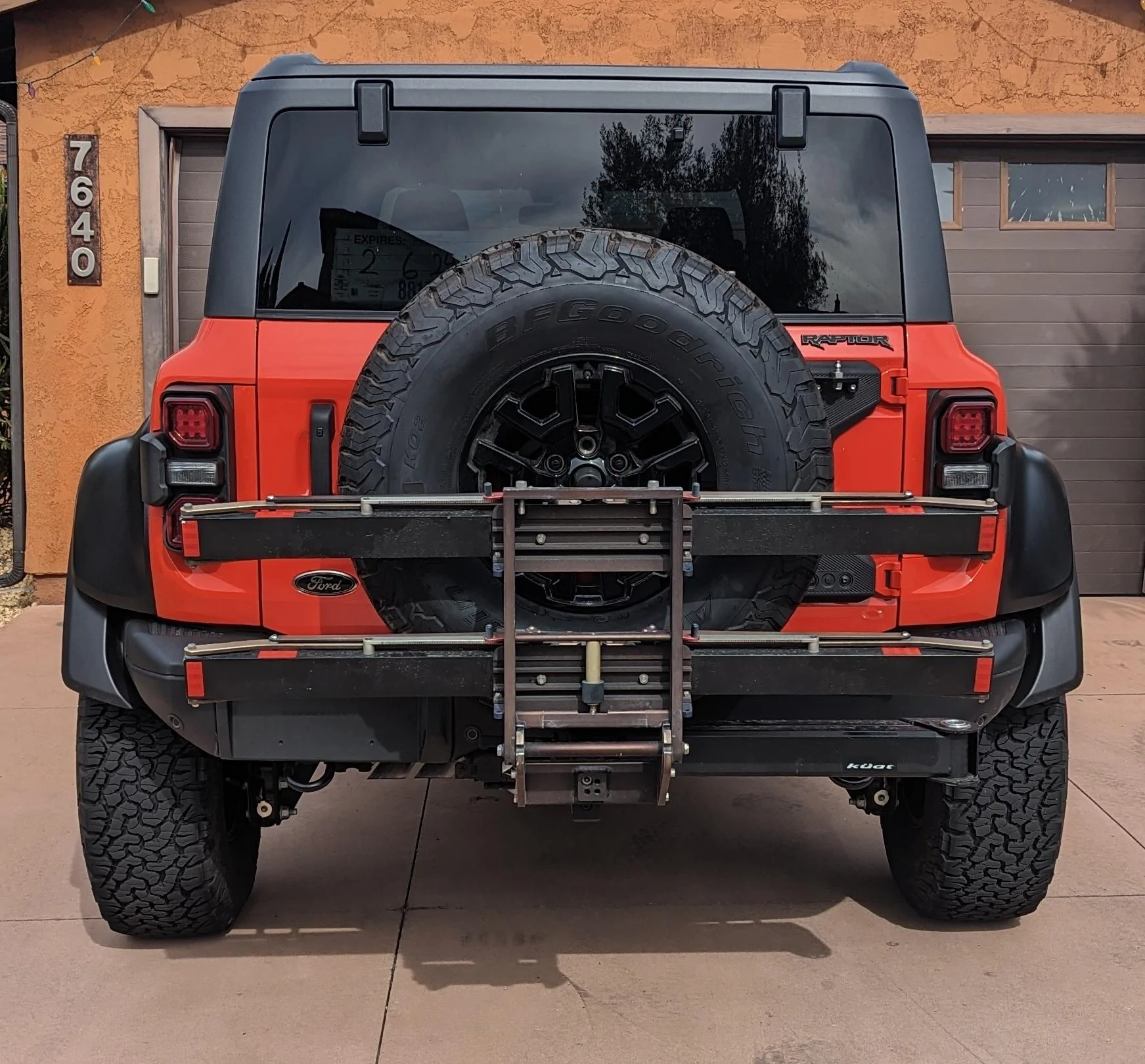 Ford Bronco Official Ford WARTHOG Package PXL_20240119_192309687-01