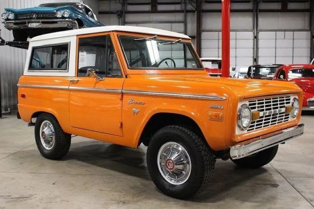 1973-ford-bronco-30630-miles-grabber-orange-suv-302-v8-automatic-7.jpg
