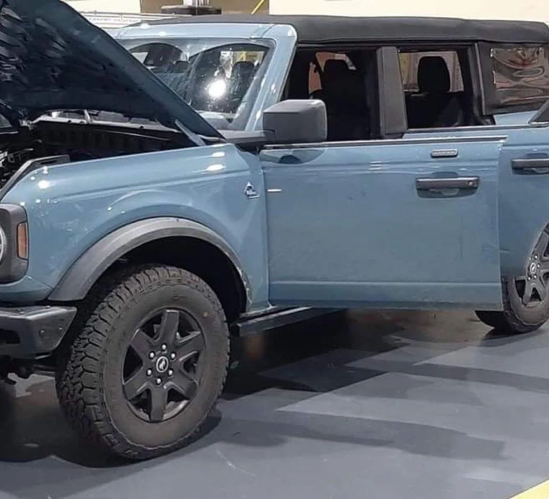 Ford Bronco Factory Pics of Area 51 Black Diamond 4-Door Soft Top Bronco Black Diamond Area 51 a