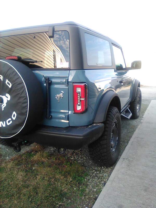 Ford Bronco Show me your Gray Wheels IMG_0225