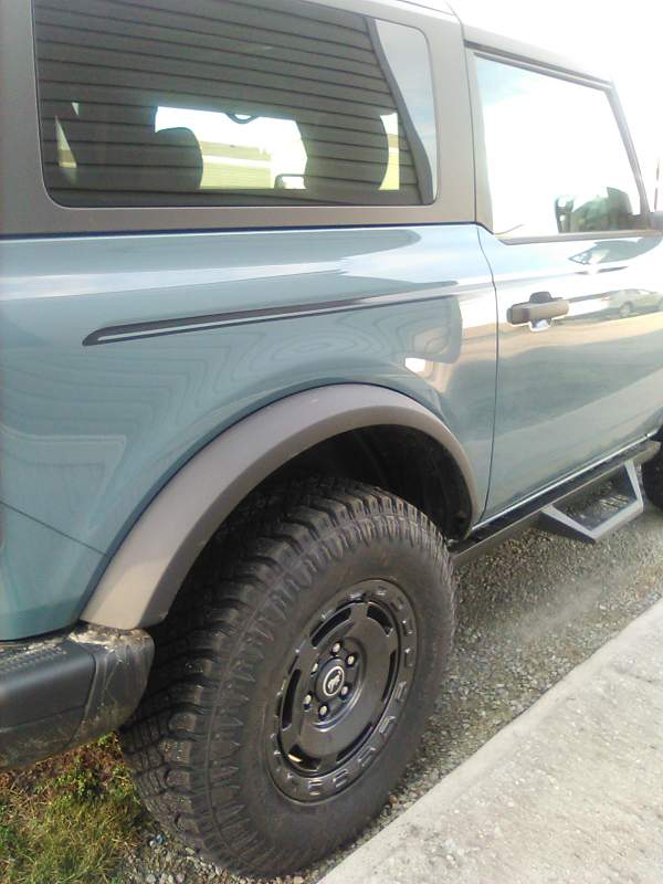 Ford Bronco Show me your Gray Wheels IMG_0226