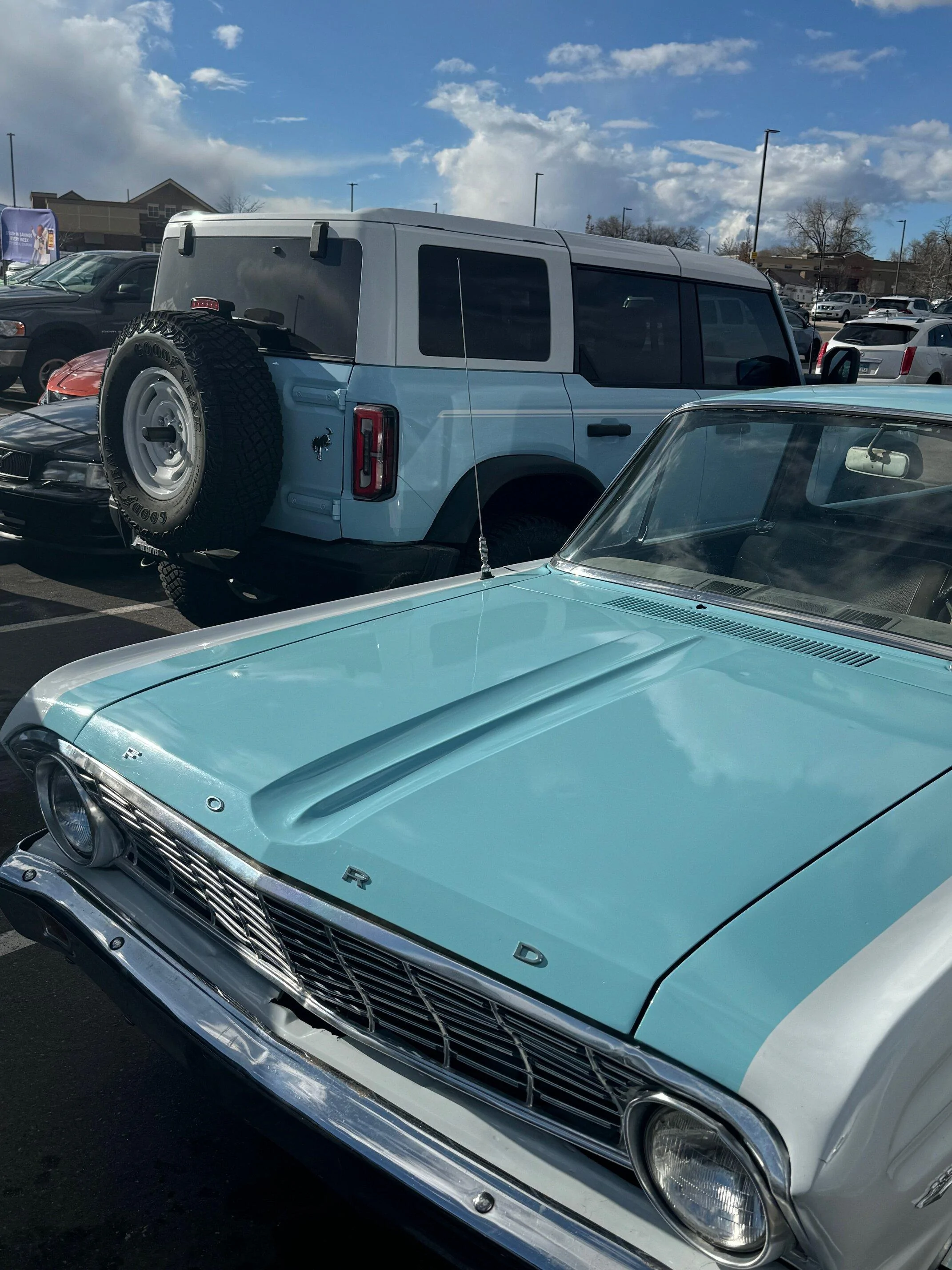 Ford Bronco HERITAGE EDITION Bronco Club IMG_0163