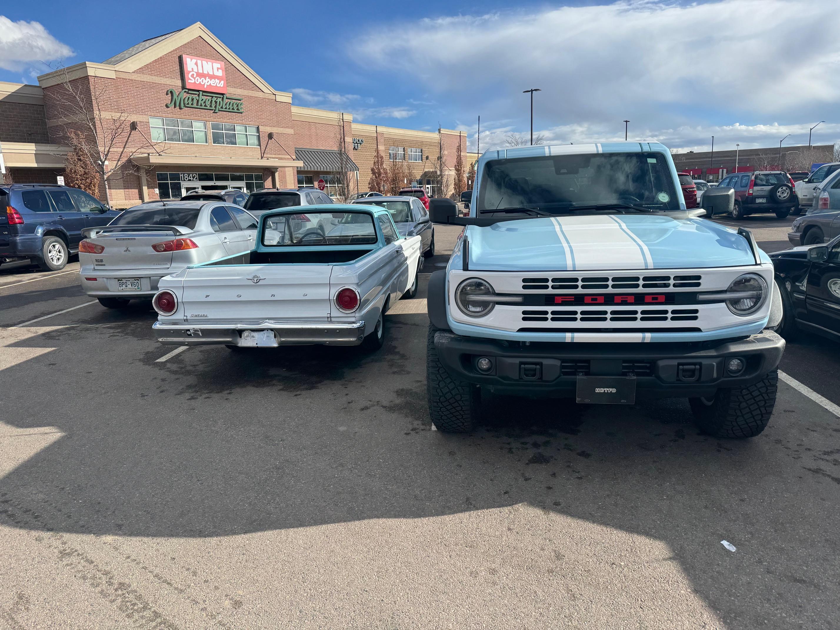 Ford Bronco HERITAGE EDITION Bronco Club IMG_0162