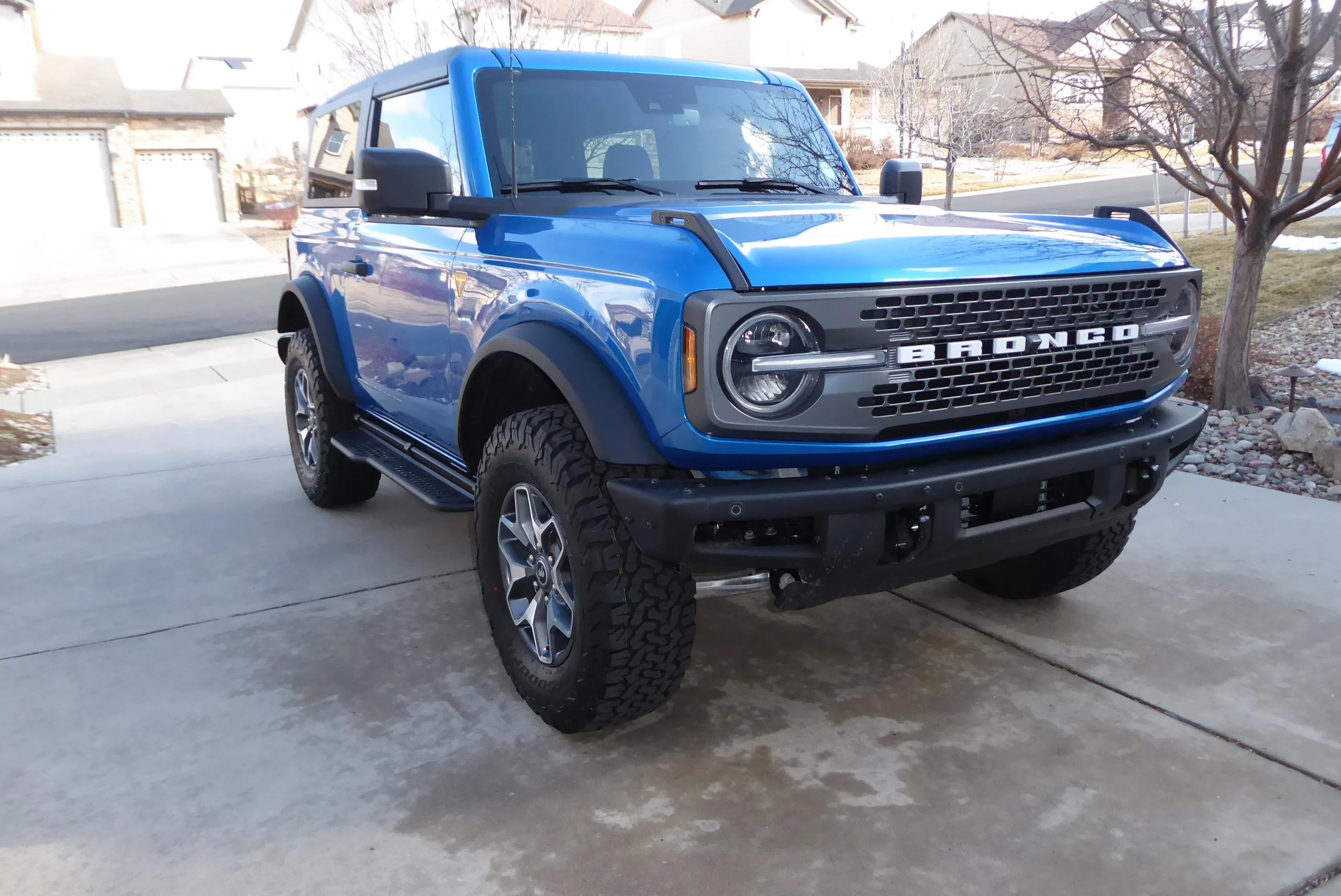 Ford Bronco Running boards recommendations? P1030337