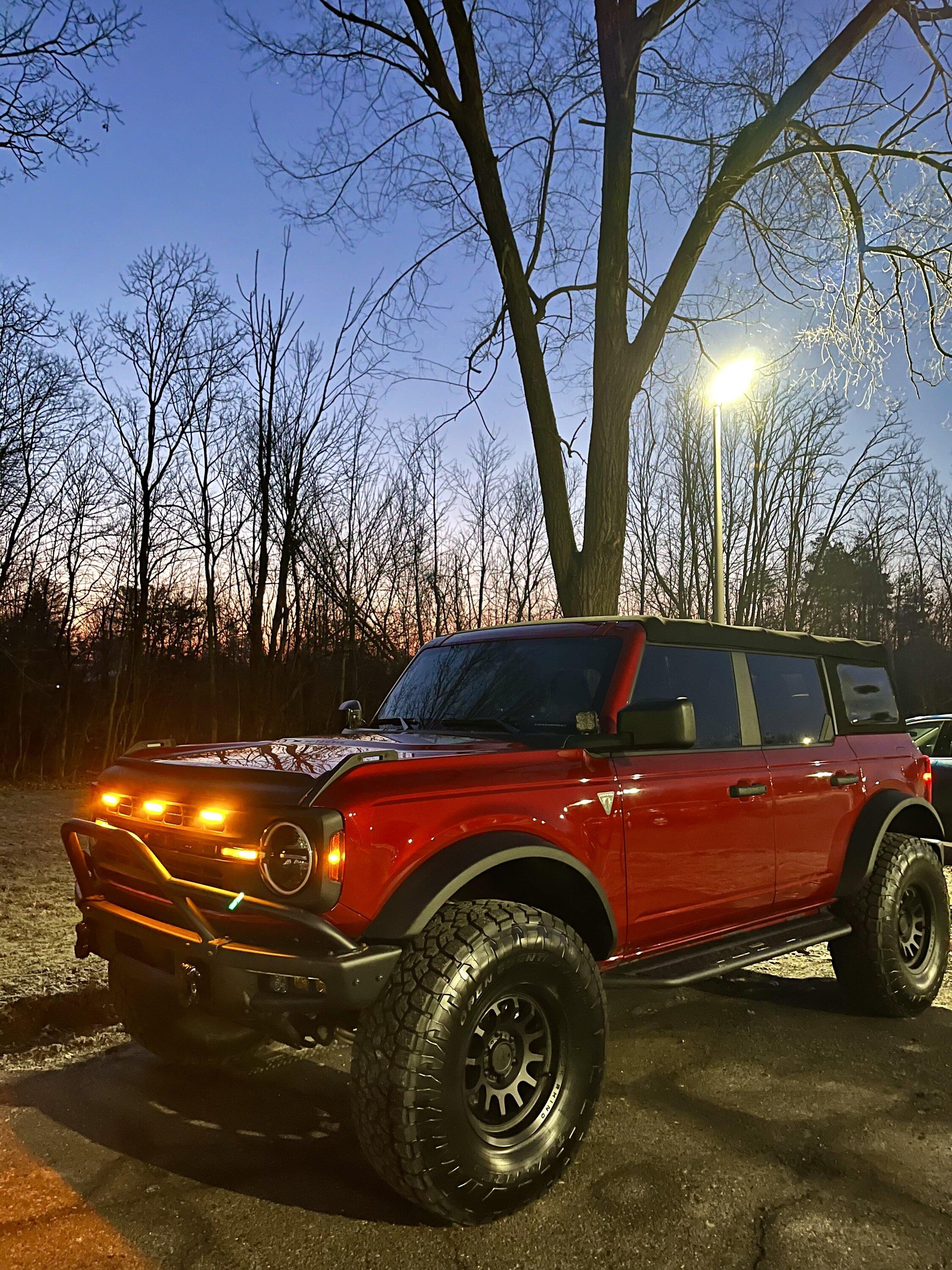 Ford Bronco Show us your installed wheel / tire upgrades here! (Pics) IMG_1052