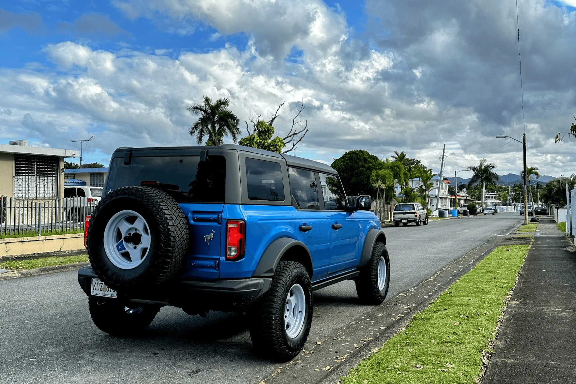 Ford Bronco Show me your Gray Wheels 1708813367411