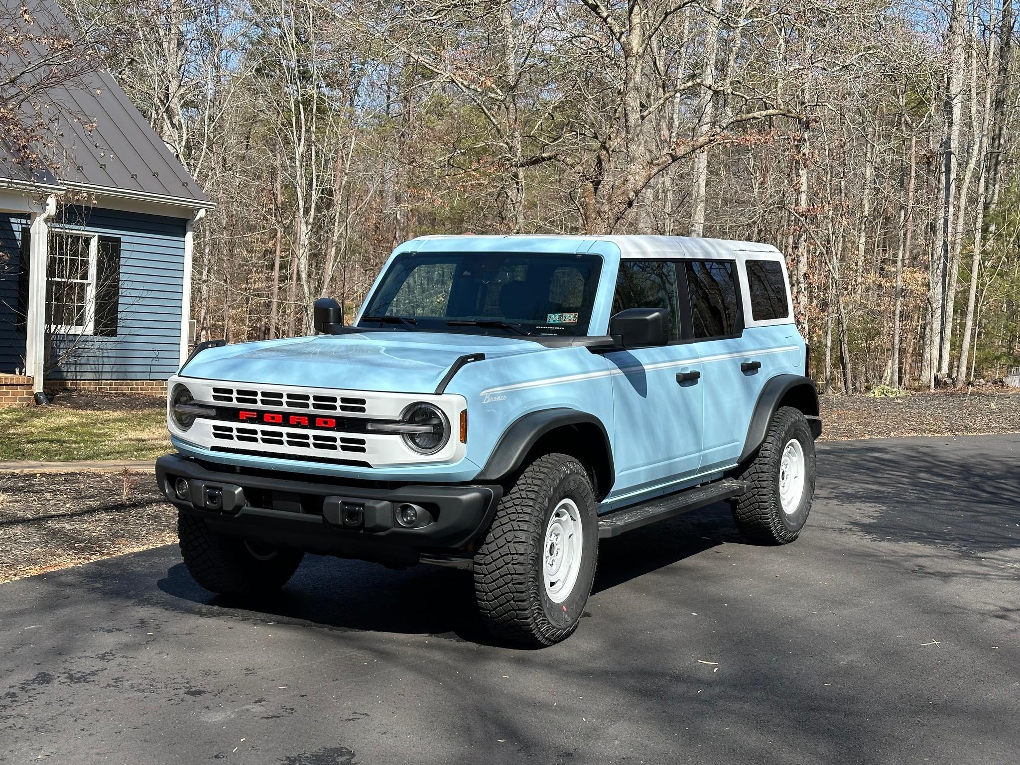 Ford Bronco HERITAGE EDITION Bronco Club 429786424_10223726906391783_1211330966438773355_n