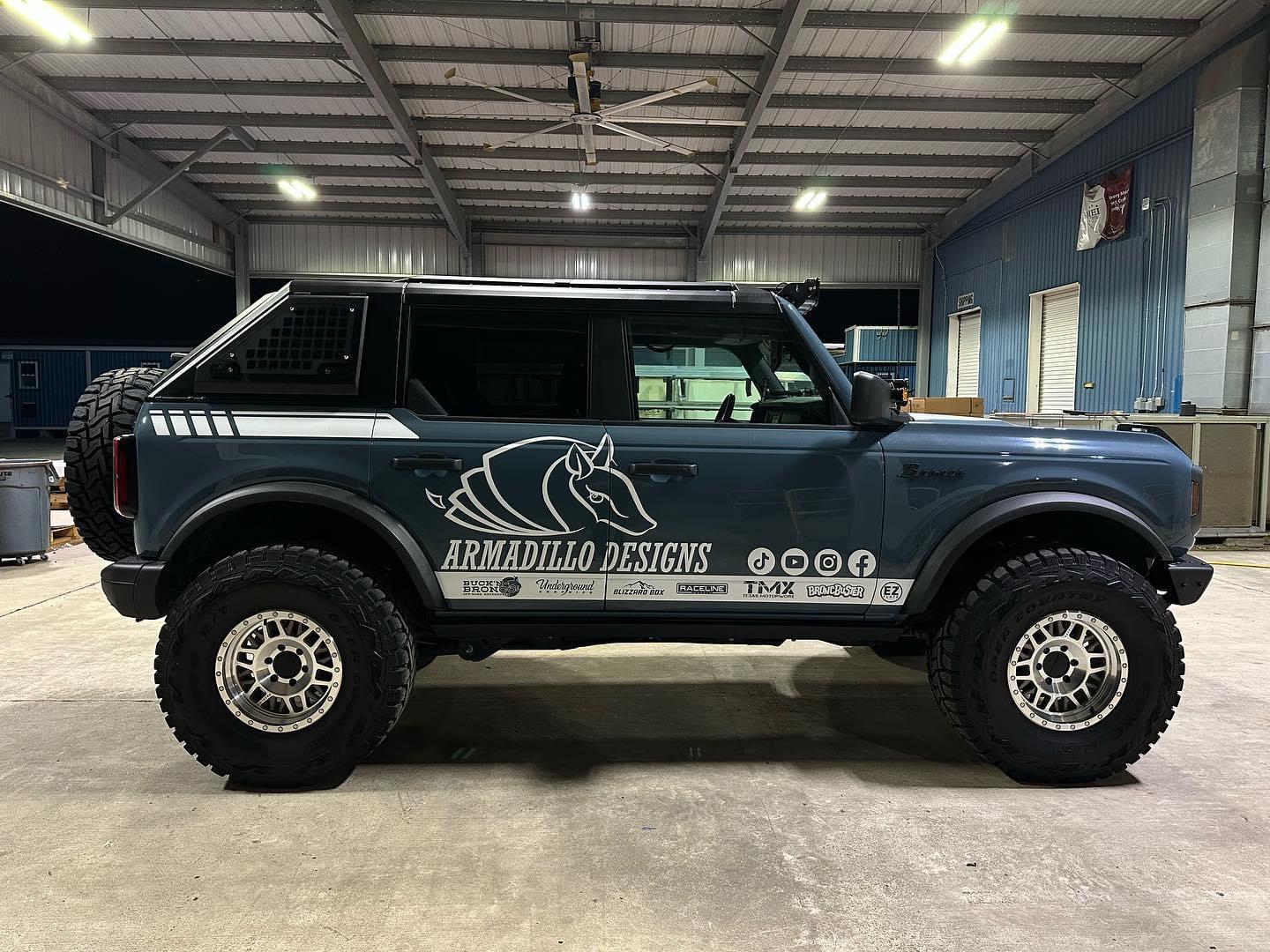 Ford Bronco Armadillo Designs Aluminum Hardtop IMG_8441