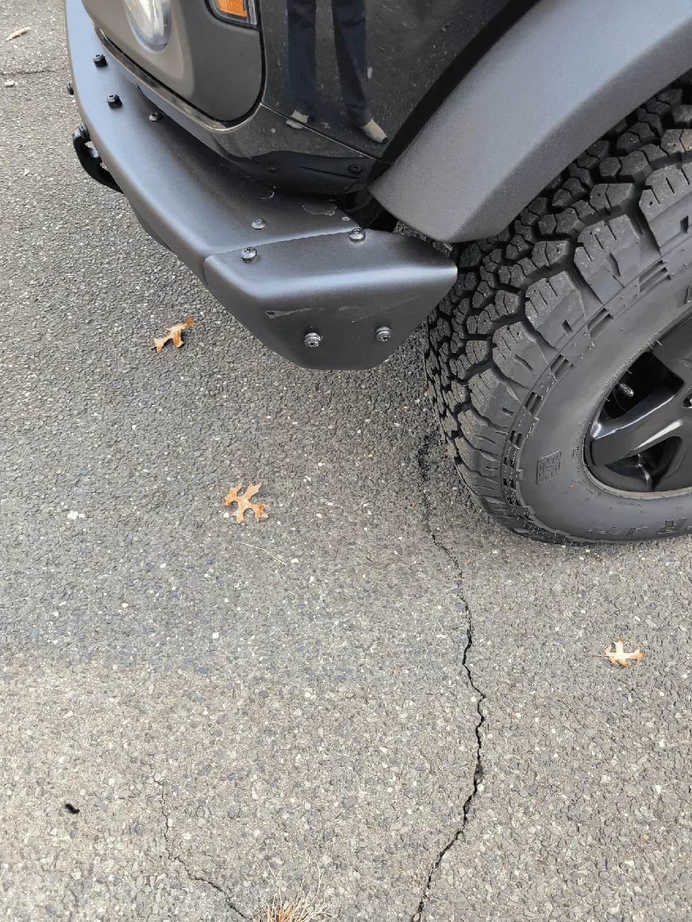 Ford Bronco Damaged steel modular bumper? Bumper