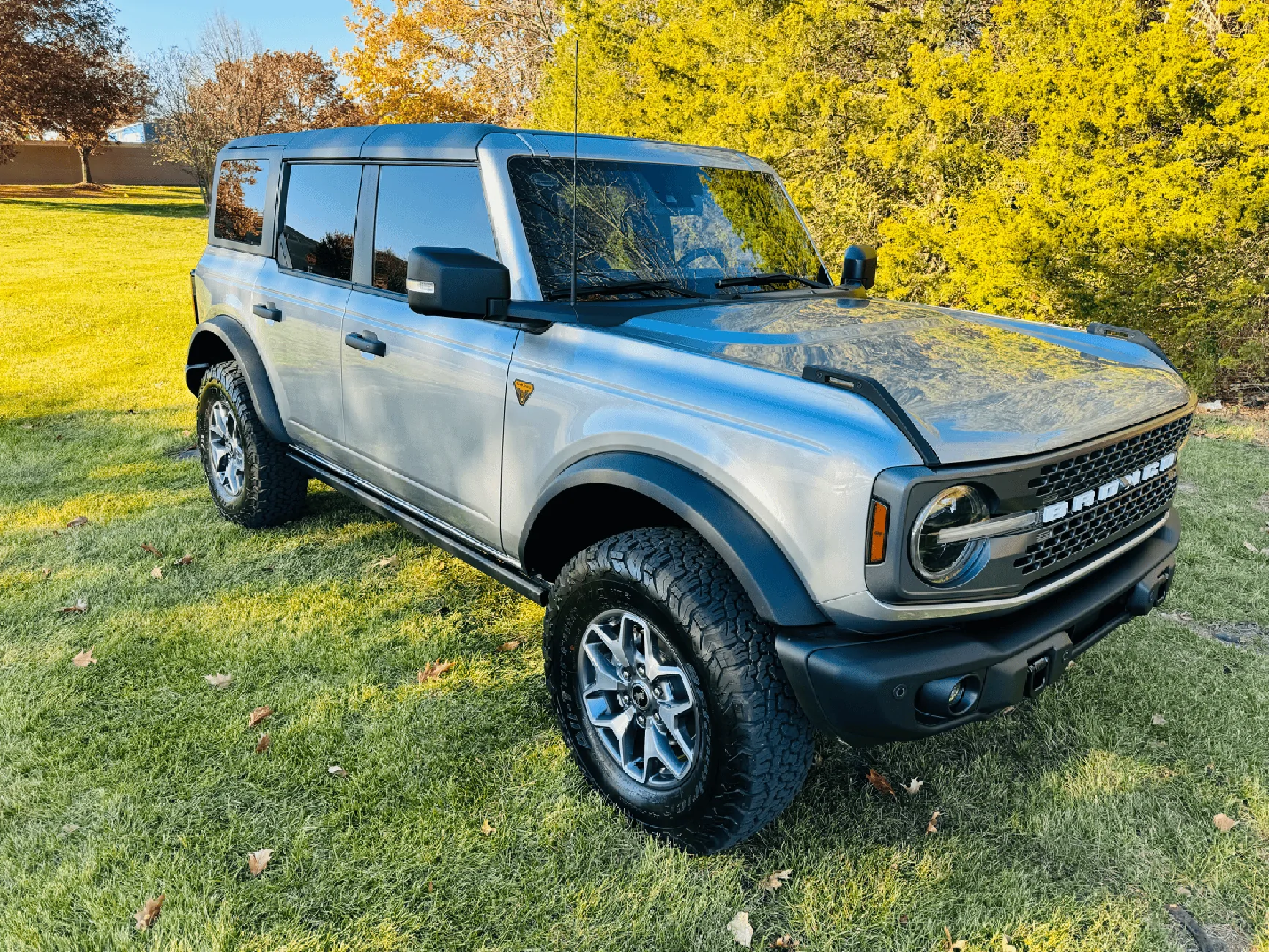 Ford Bronco Need help picking color! IMG_0040