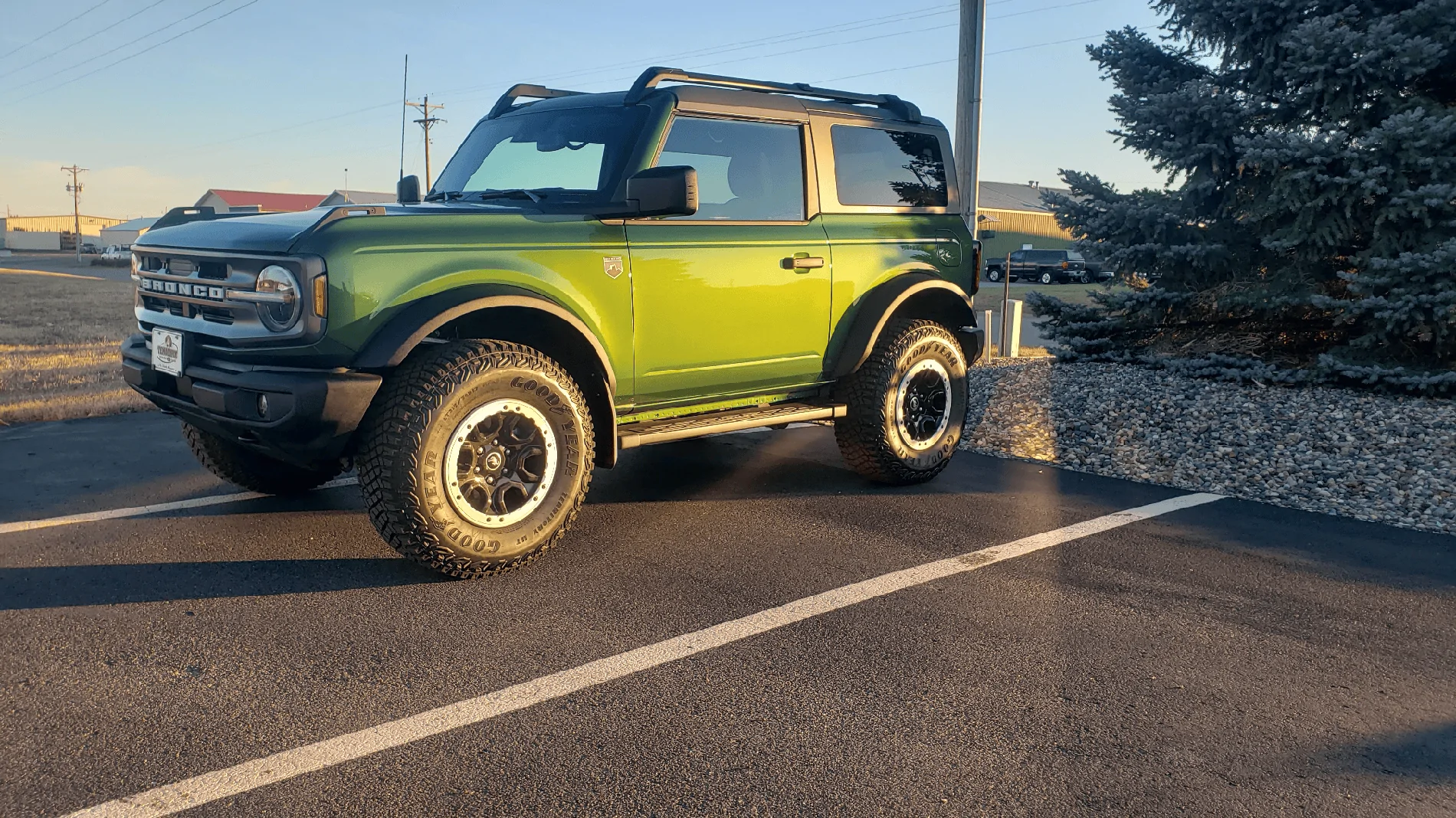 Ford Bronco Need help picking color! 20221107_074023