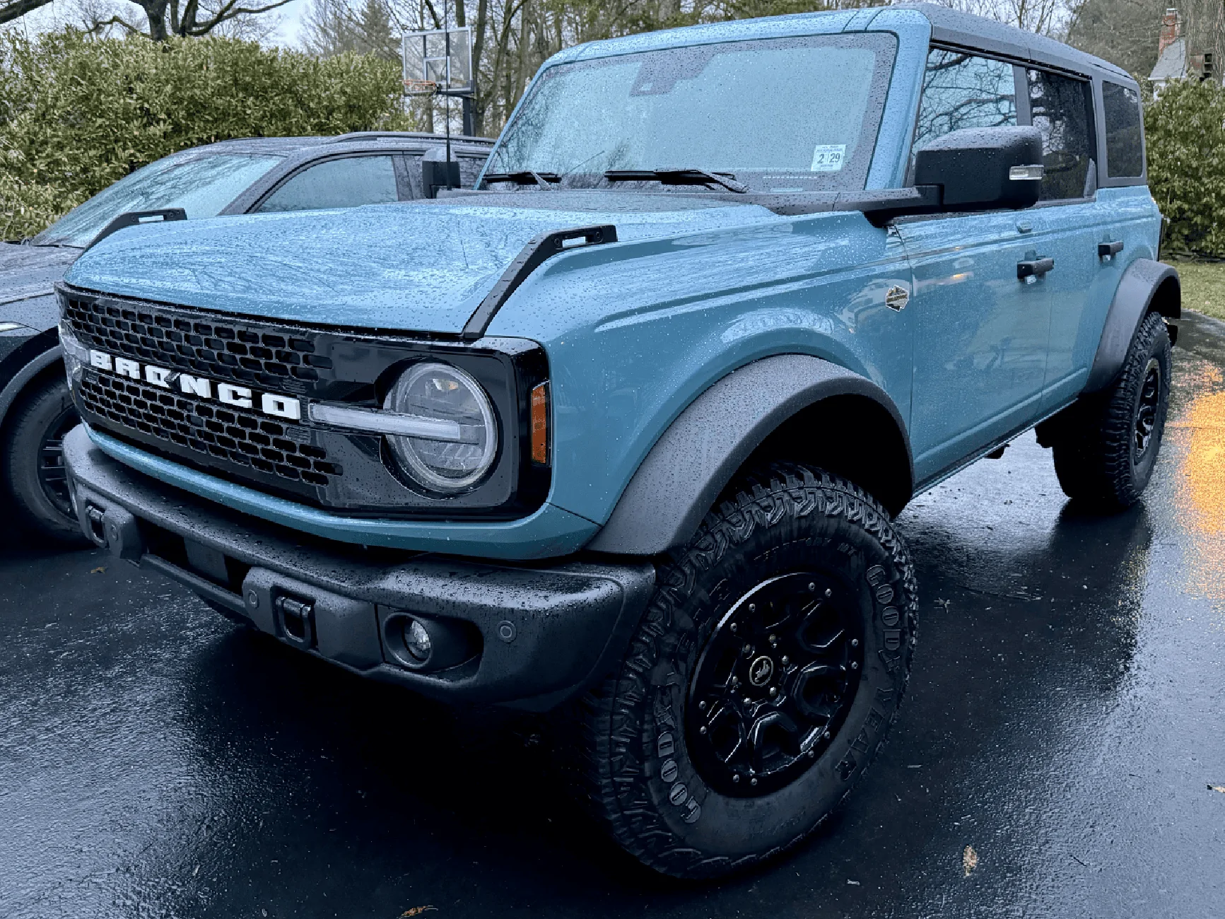 Ford Bronco Bimini top for front and middle panel - recommendations? IMG_3736