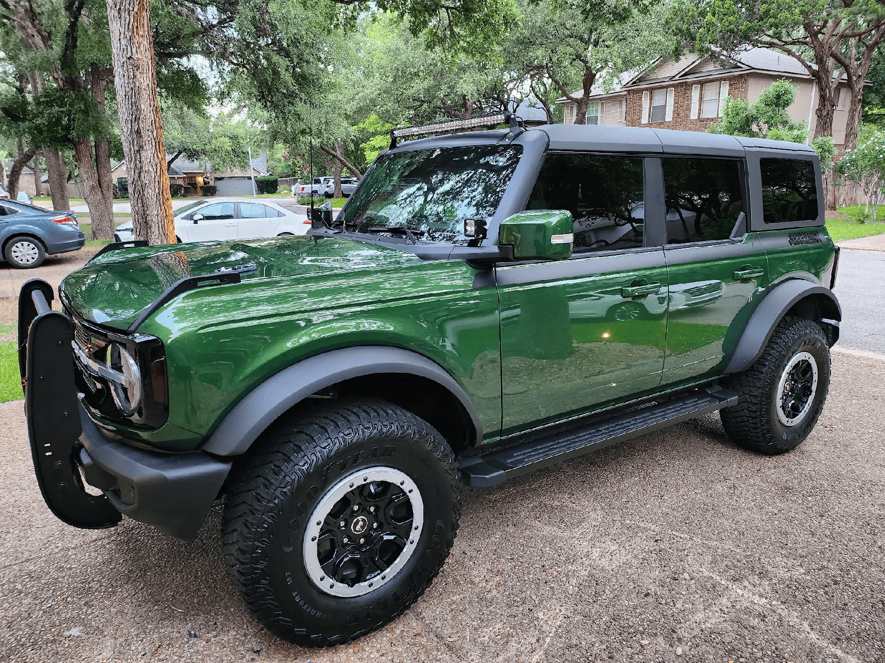 Ford Bronco Trail Armor for A-Pillar / Windshield? IMG_20230611_210051_783