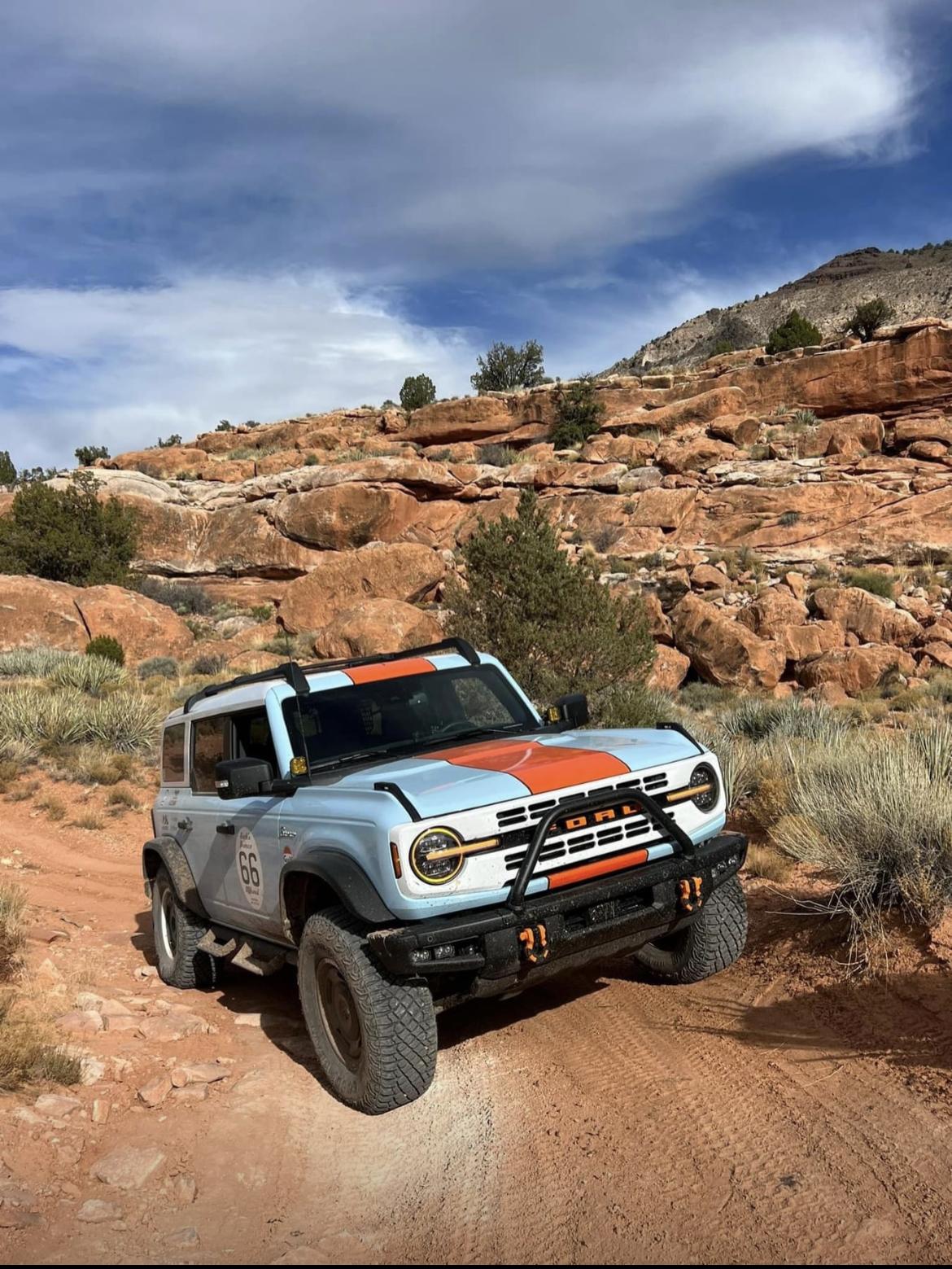 Ford Bronco CHALLENGE: GULF LIVERY BRONCO IMG_5966