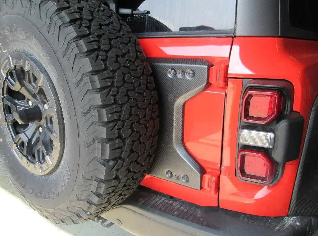 Ford Bronco Price Release: Ford Performance Carbon Fiber Exterior Parts for Bronco Raptor IMG_1964