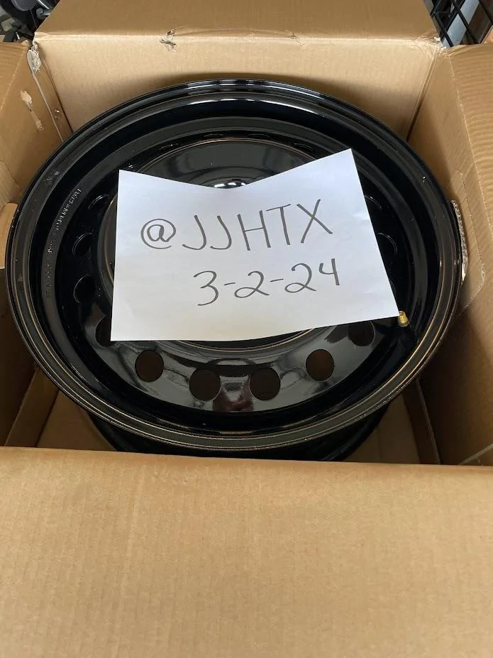 Ford Bronco Black Diamond Steelies W0