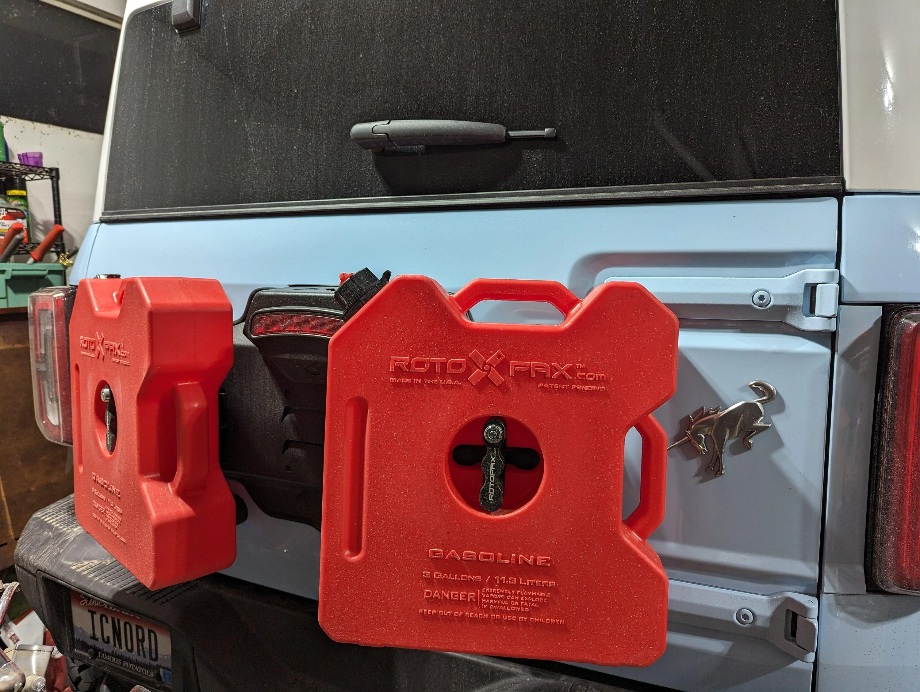 Ford Bronco Spare tire delete - best options? gas cans and unicorn