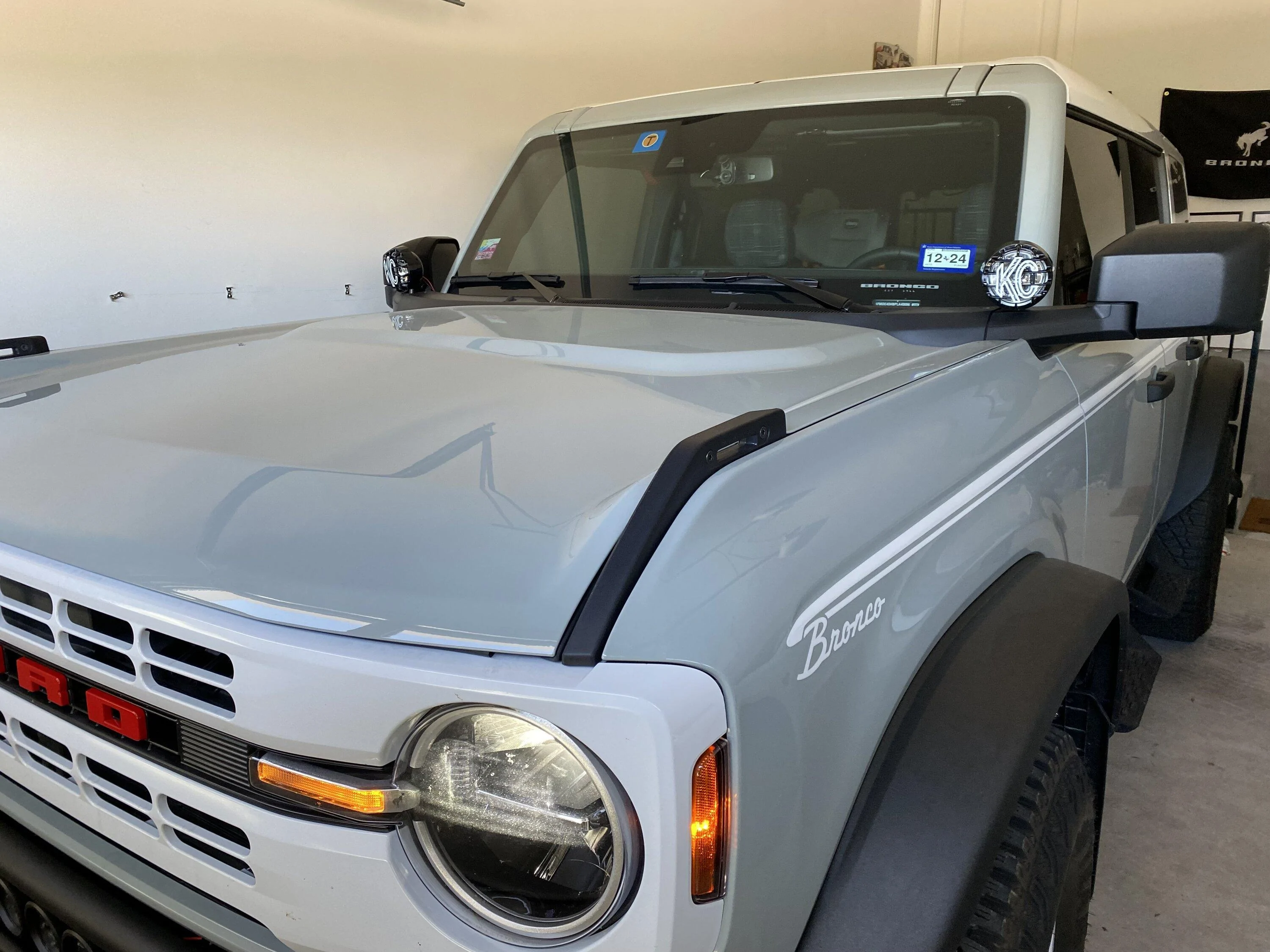 Ford Bronco HERITAGE EDITION Bronco Club IMG_9307