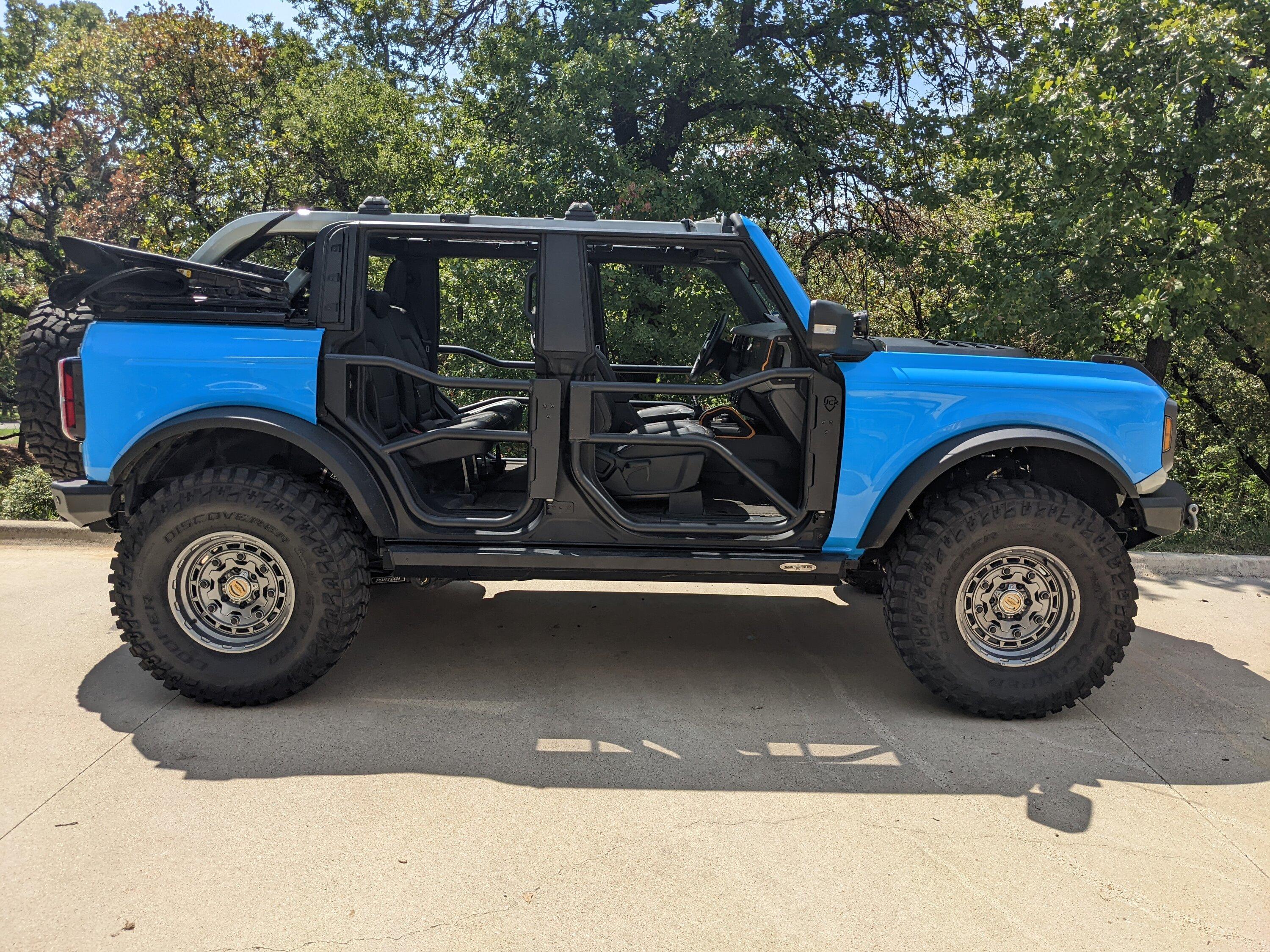 Ford Bronco Post Your Tube Doors! PXL_20220905_200917747