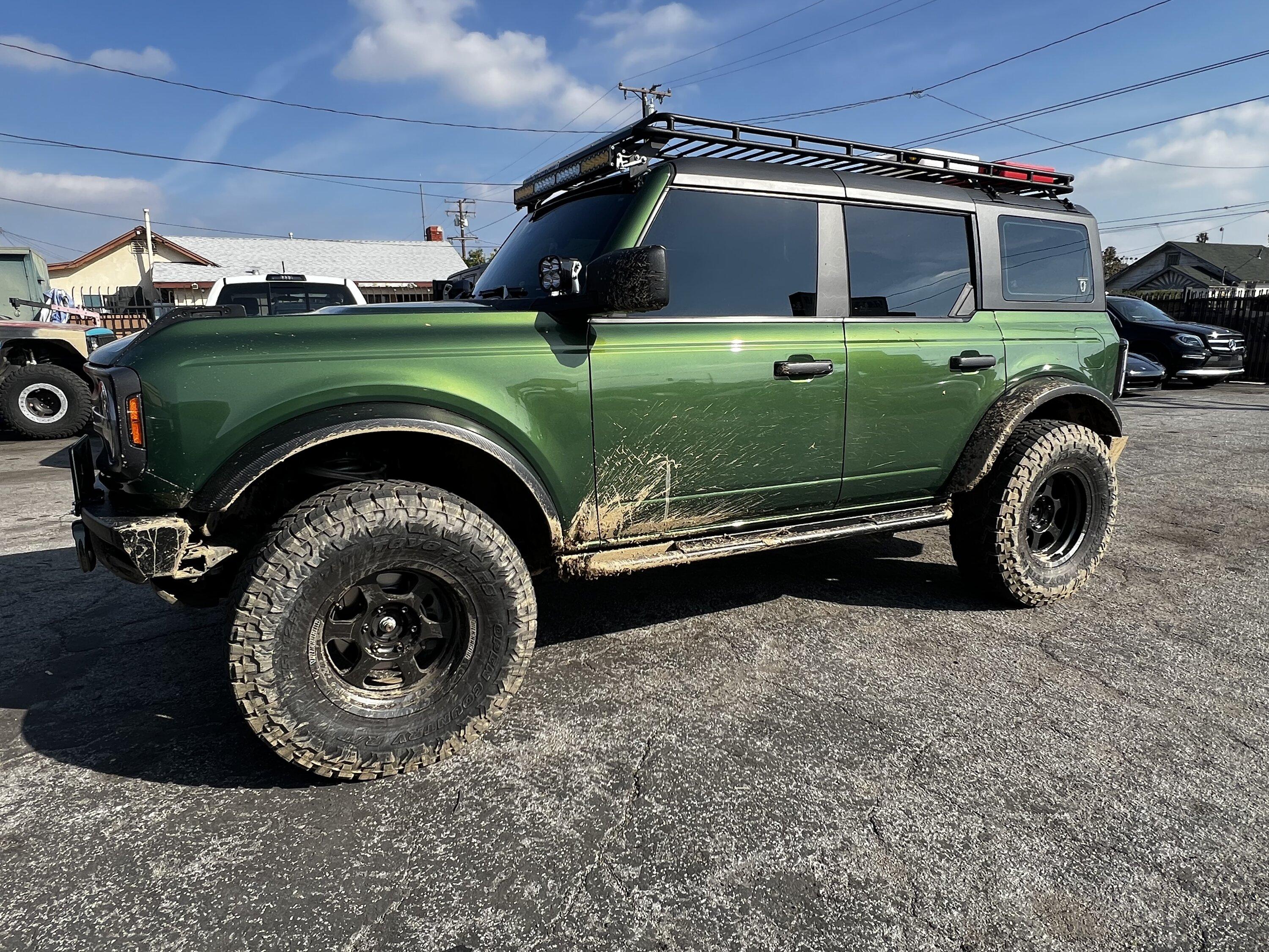 Ford Bronco Show me your Gray Wheels IMG_6699