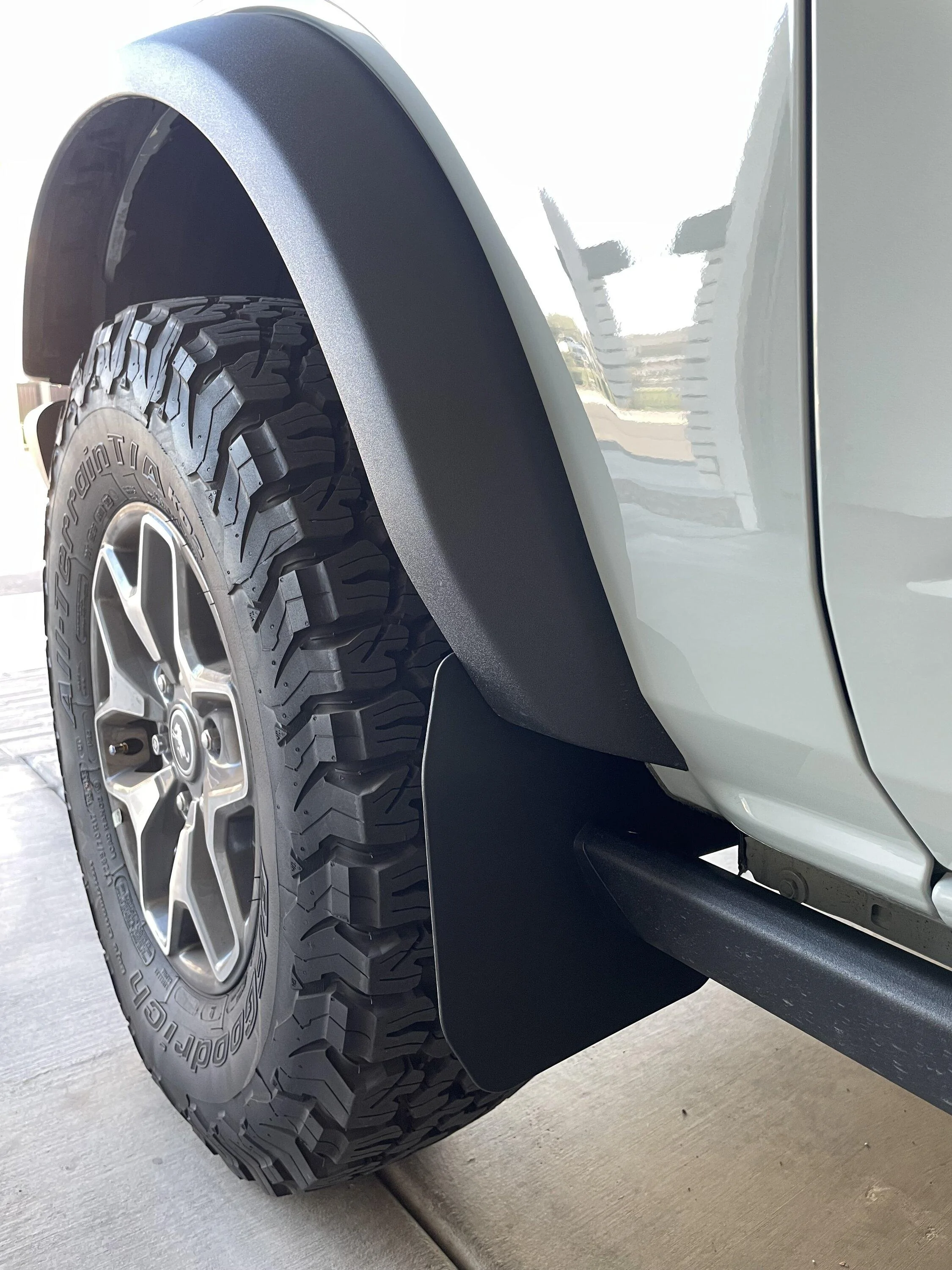 Ford Bronco IAG Mini Mud Flaps on Non SAS Badlands 4dr IMG_6418