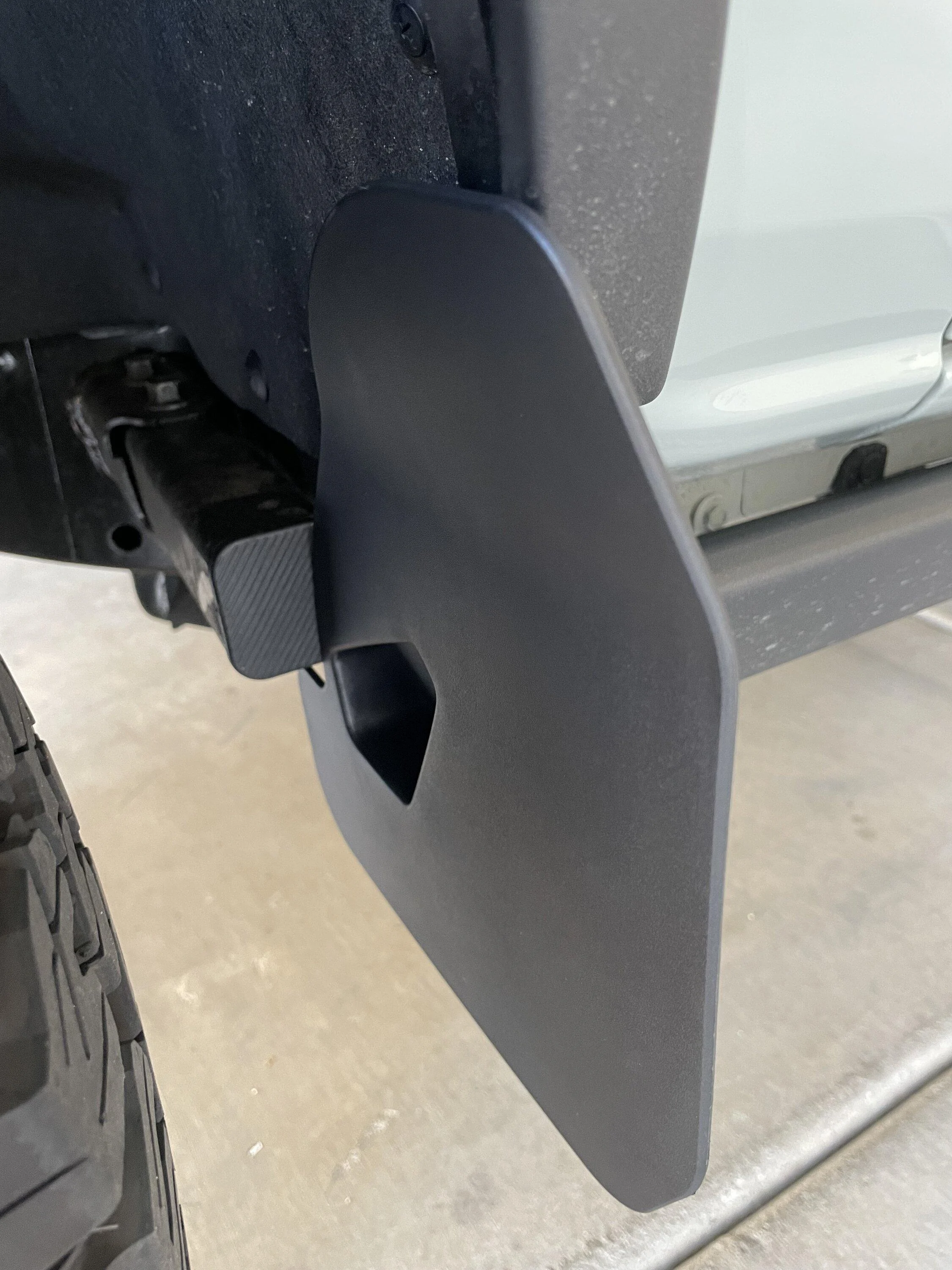 Ford Bronco IAG Mini Mud Flaps on Non SAS Badlands 4dr IMG_6422