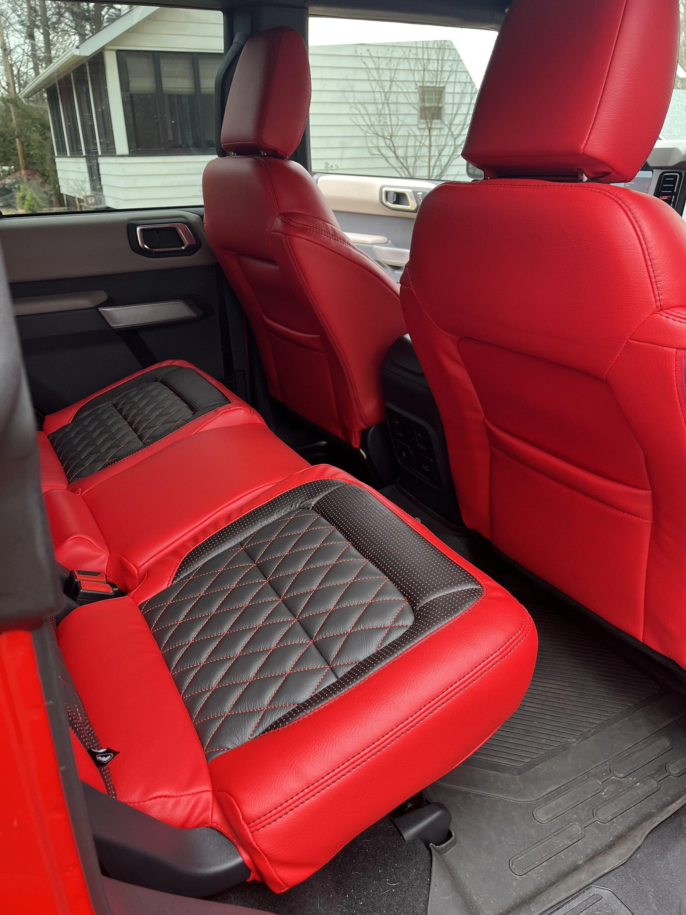 Ford Bronco Katzkin (Salsa Red / Dark Graphite) matched to Race Red Wildtrak FE2B4A56-7406-4B0D-997E-BCF5C21B51A2