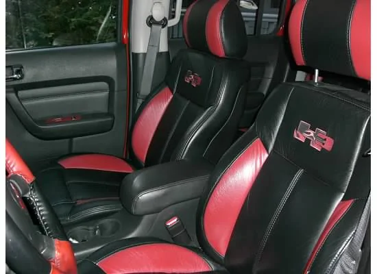 Ford Bronco Katzkin (Salsa Red / Dark Graphite) matched to Race Red Wildtrak IMG_1422