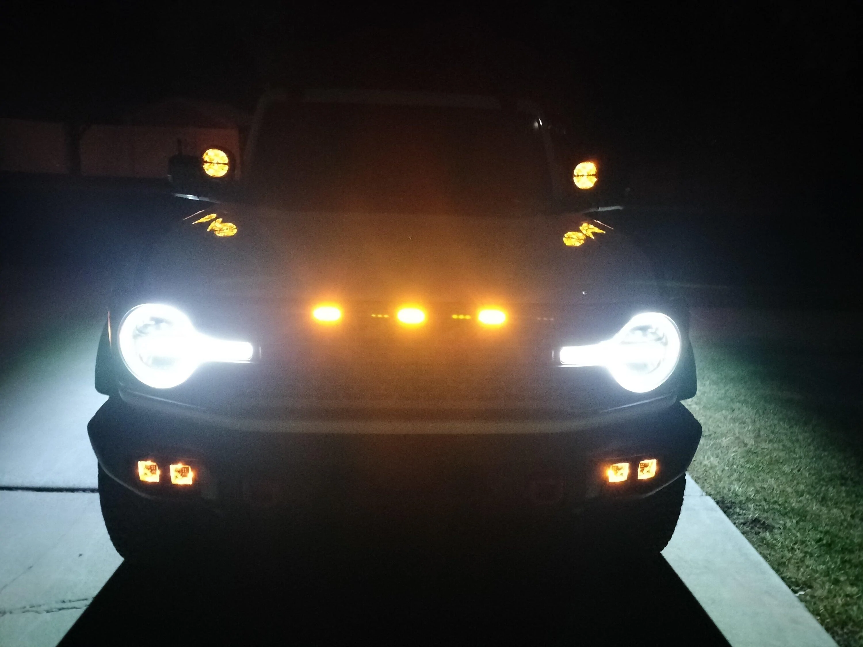 Ford Bronco Pod lights recommendation? IMG20231221201918